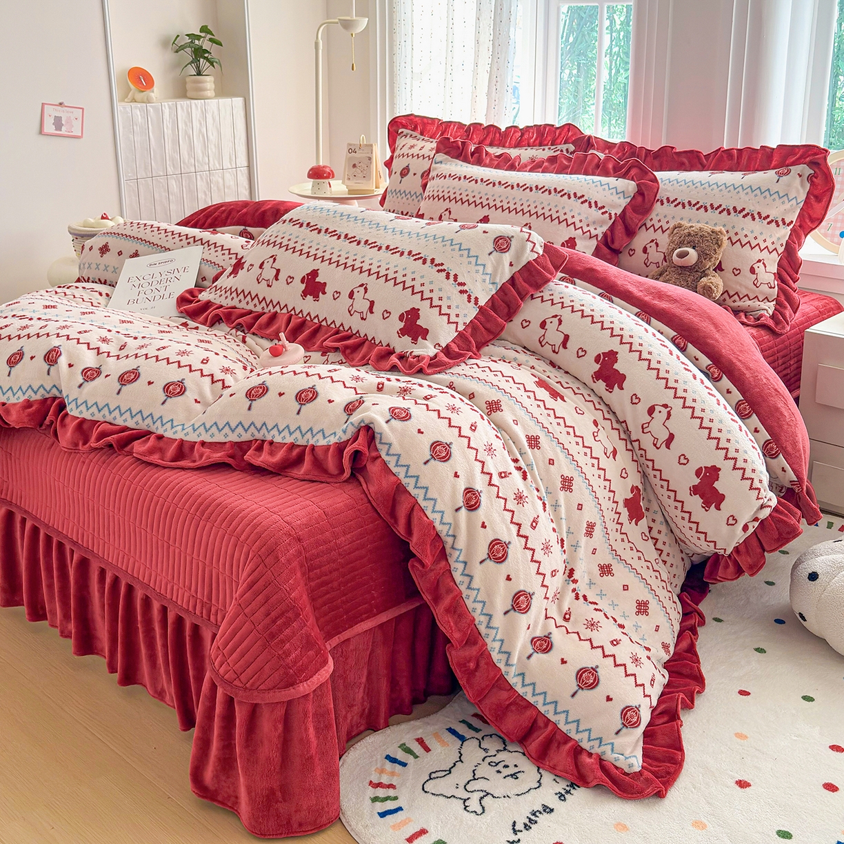 91家纺网 家纺一手货源 找家纺 铠畅家纺 2026新款花边款牛奶绒床盖四件套床褥 炕垫四件套 花边款-马上有福