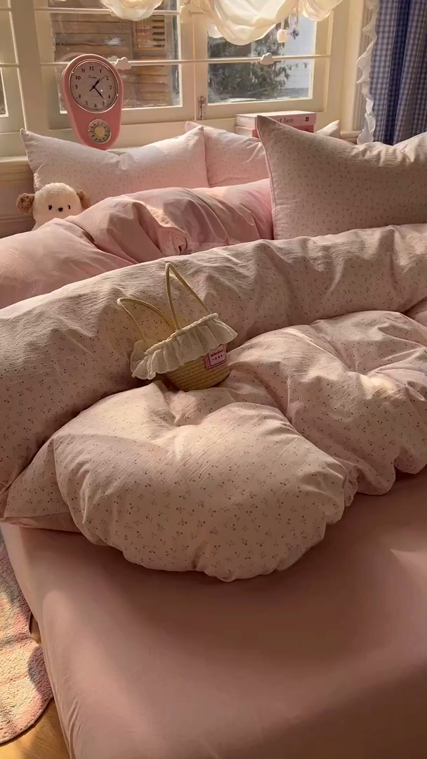 91家纺网 家纺一手货源 找家纺 思诺羽床笠 2026新款古法水洗仿棉云感棉三件套四件套 繁星粉