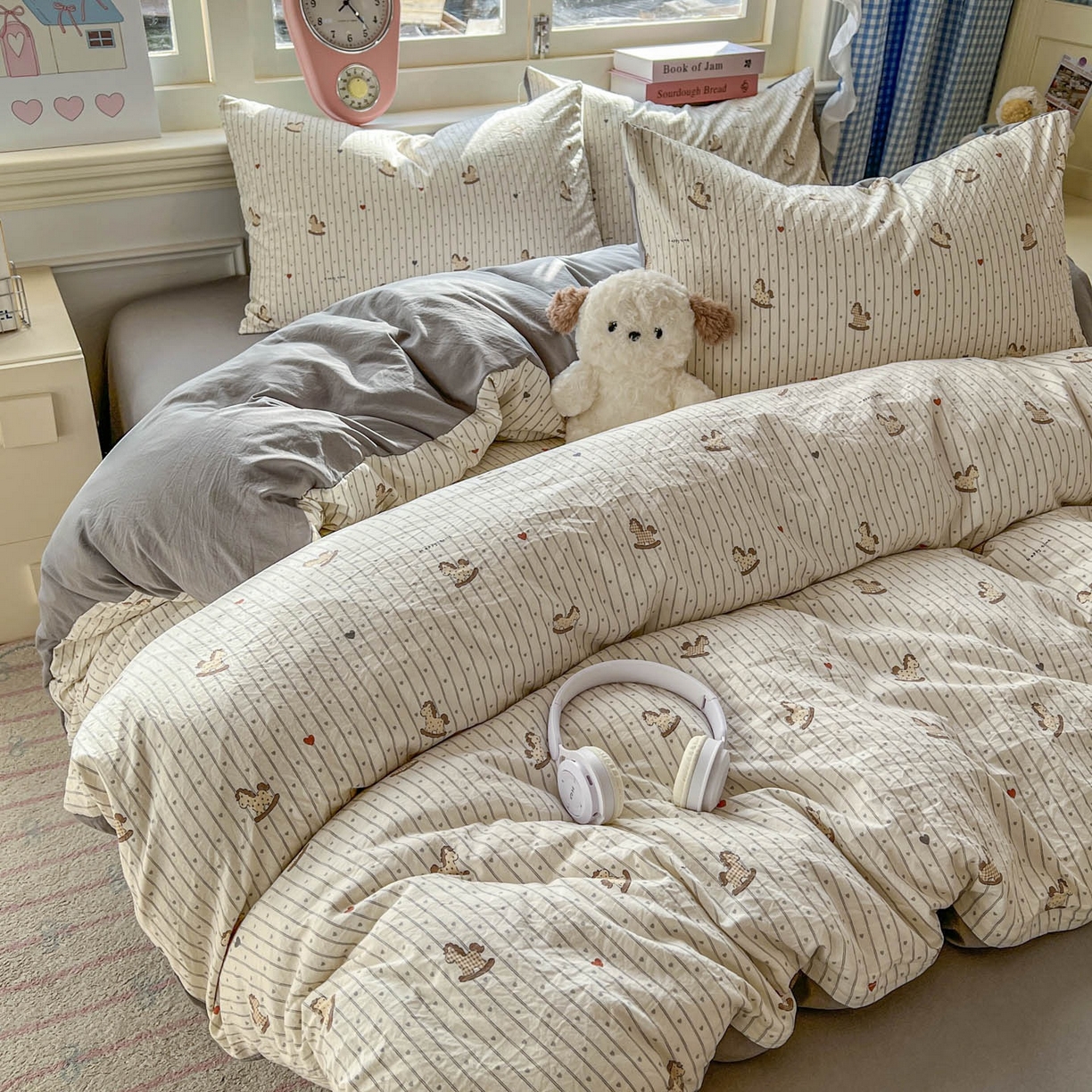 91家纺网 家纺一手货源 找家纺 思诺羽床笠 2026新款古法水洗仿棉云感棉三件套四件套 木马乐园