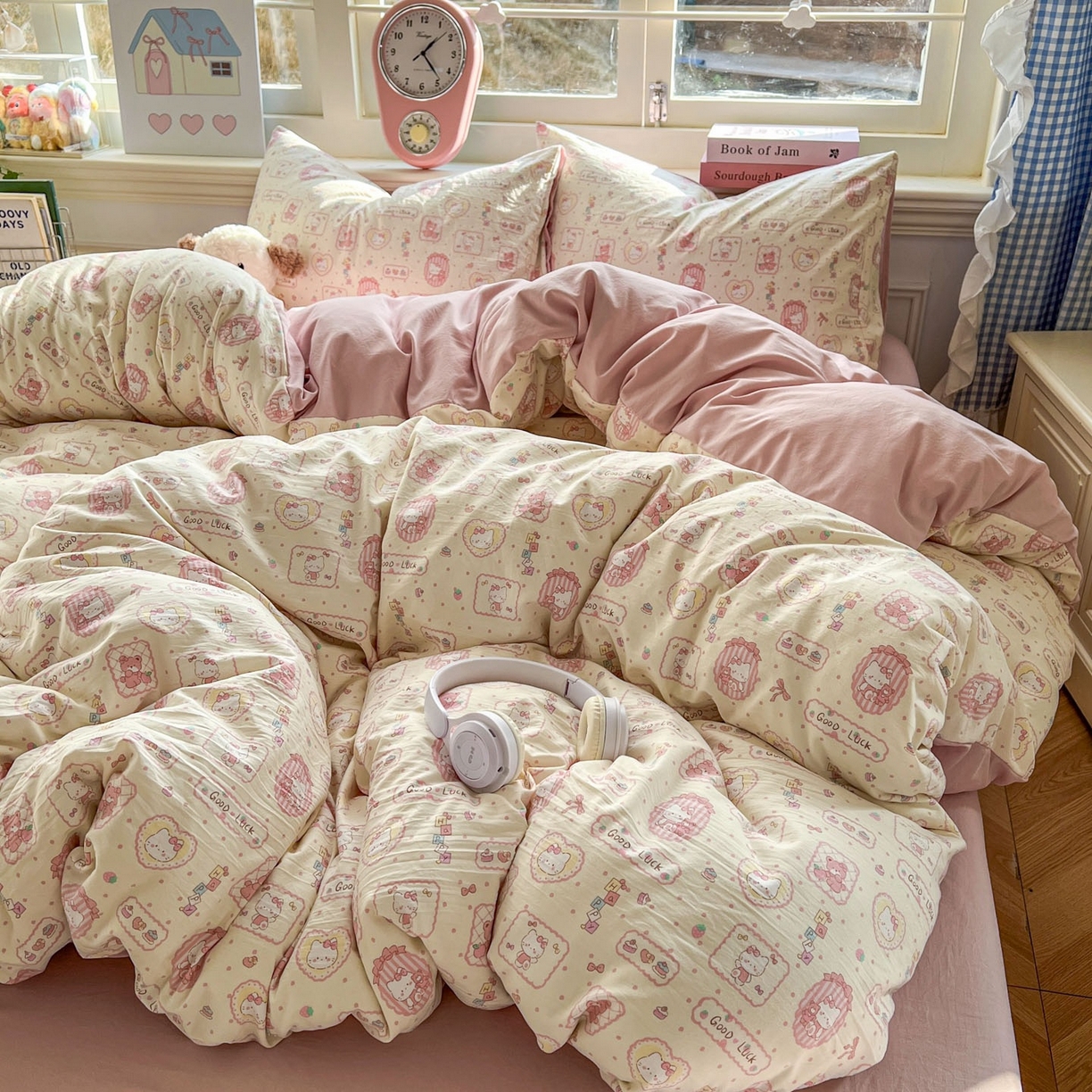 91家纺网 家纺一手货源 找家纺 思诺羽床笠 2026新款古法水洗仿棉云感棉三件套四件套 Kitty猫