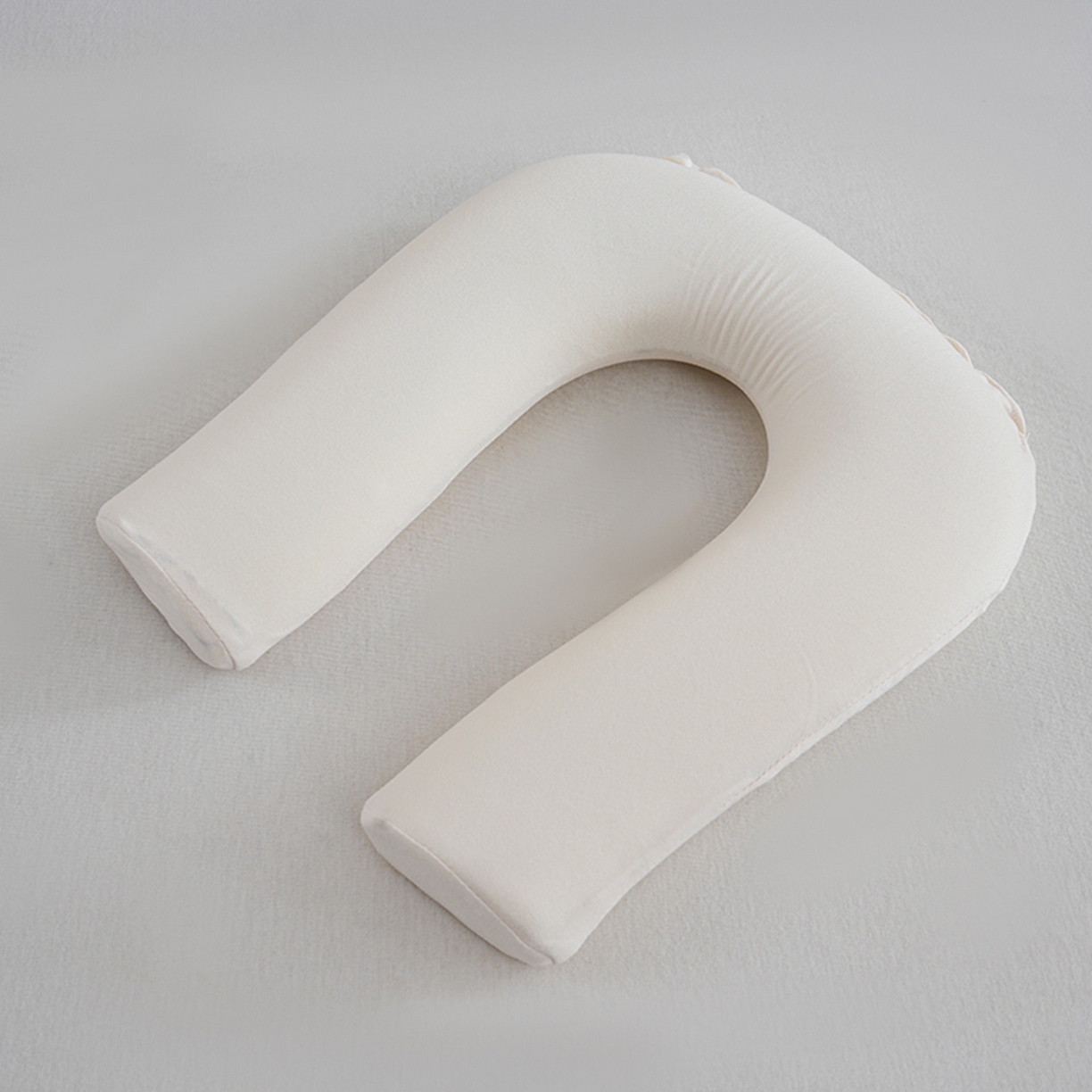 91家纺网 家纺一手货源 找家纺 微枕芯 2026新款磁力二合一旅行U枕 枕头枕芯 奶白 单只