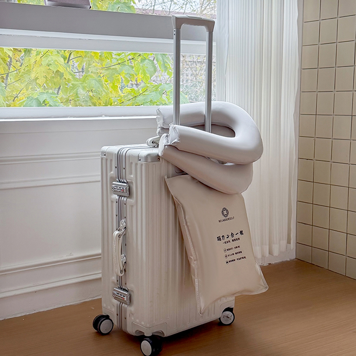 91家纺网 家纺一手货源 找家纺 微枕芯 2026新款磁力二合一旅行U枕 枕头枕芯 黄 单只