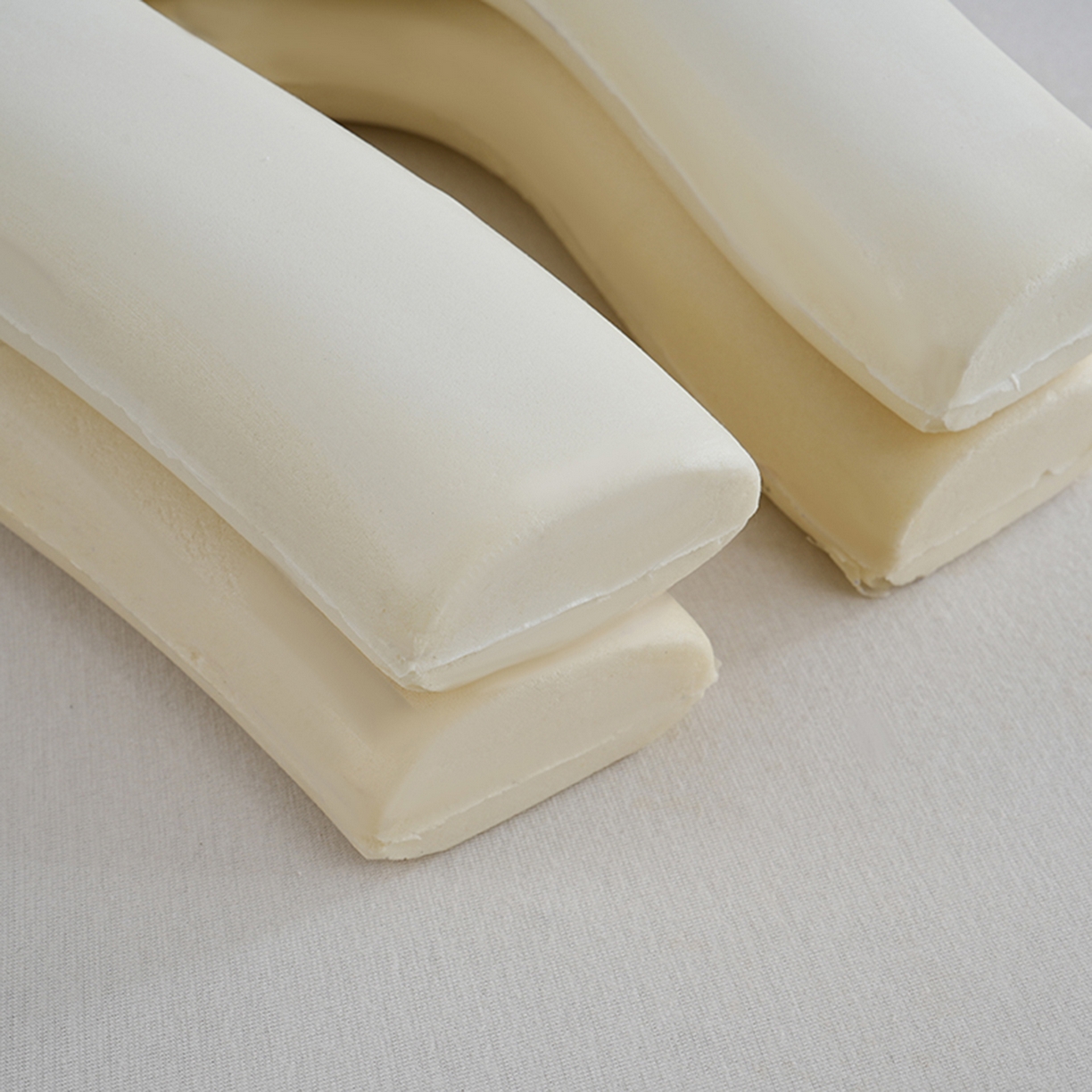 91家纺网 家纺一手货源 找家纺 微枕芯 2026新款磁力二合一旅行U枕 枕头枕芯 黄 单只