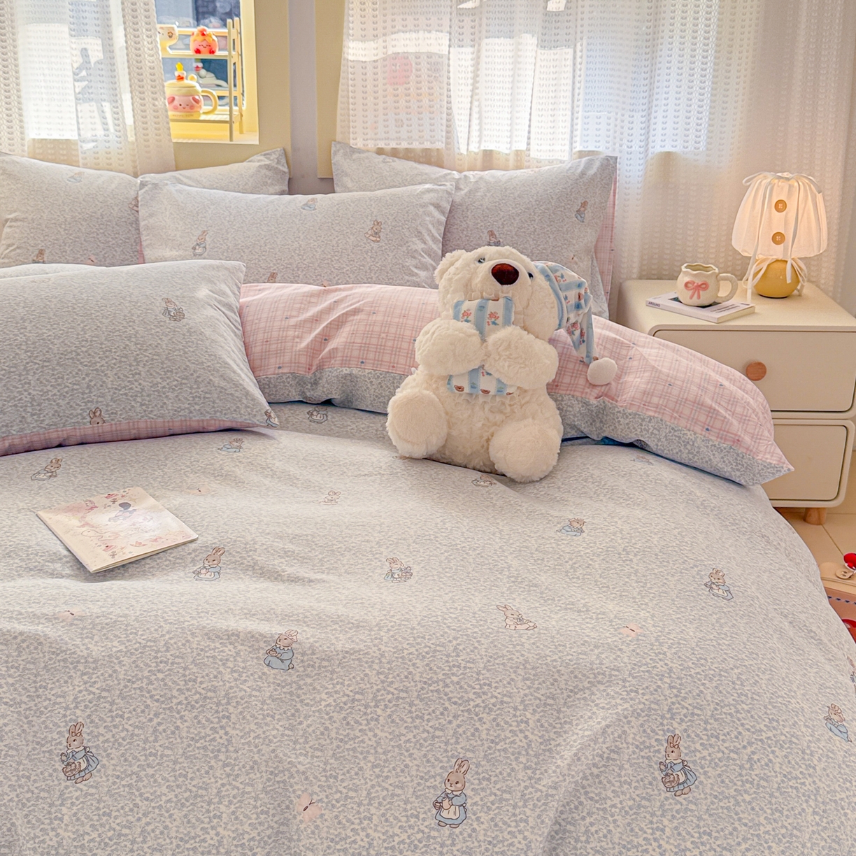 91家纺网 家纺一手货源 找家纺 呗旺鹿 2026新款全棉40支12868田园卡通小清新系列四件套 蓝叶兔