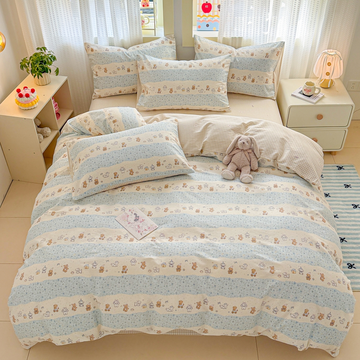 91家纺网 家纺一手货源 找家纺 呗旺鹿 2026新款全棉40支12868田园卡通小清新系列四件套 三小只