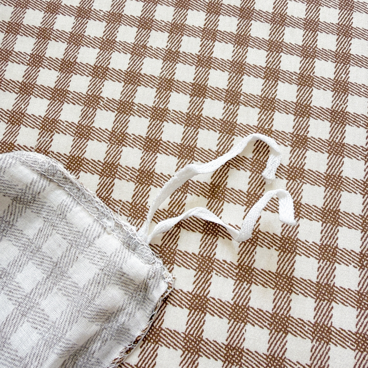 91家纺网 家纺一手货源 找家纺 呗旺鹿 2026新款全棉40支12868田园卡通小清新系列四件套 小熊艺语