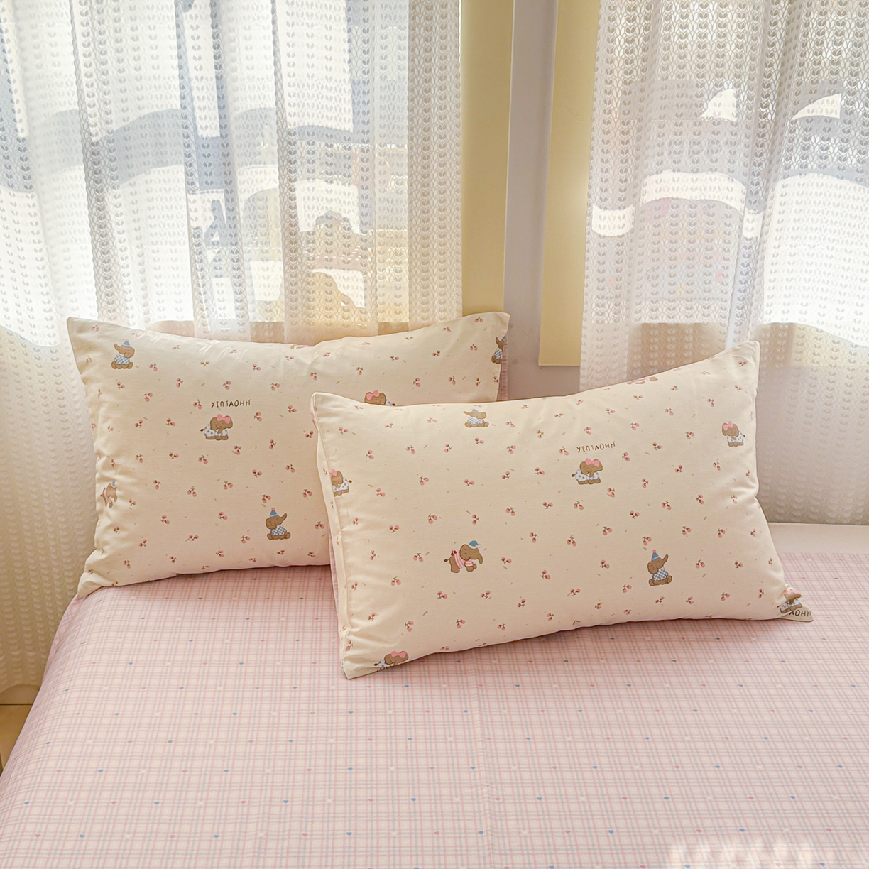 91家纺网 家纺一手货源 找家纺 呗旺鹿 2026新款全棉40支12868田园卡通小清新系列四件套 樱桃小象