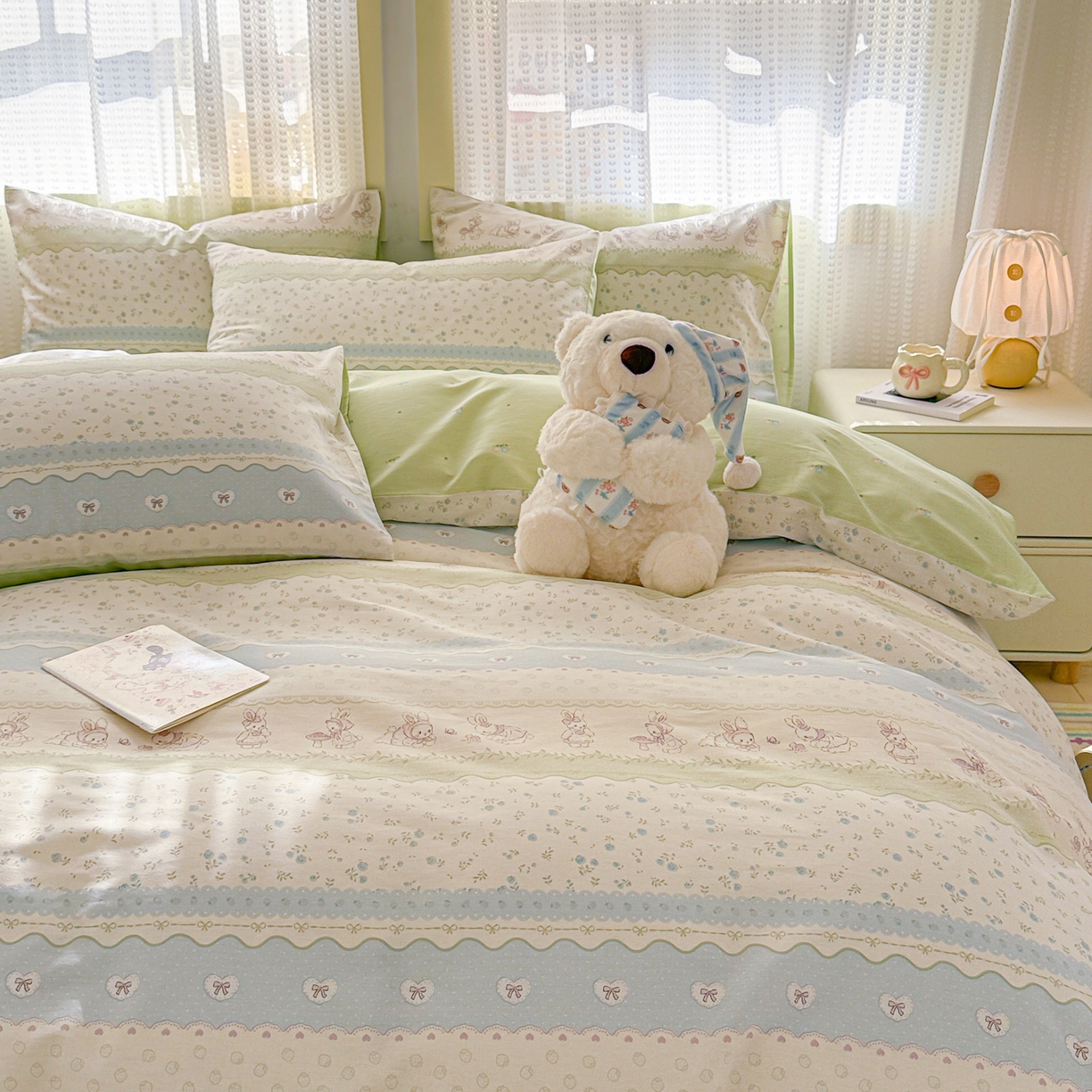 91家纺网 家纺一手货源 找家纺 呗旺鹿 2026新款全棉40支12868田园卡通小清新系列四件套 L浅糖兔叽