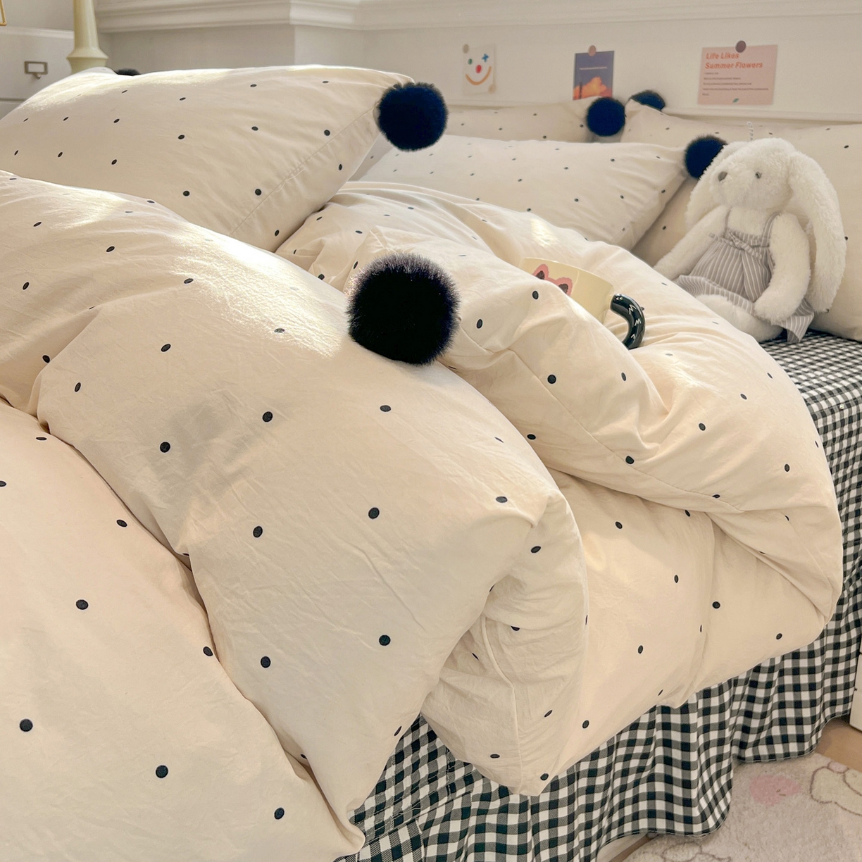 91家纺网 家纺一手货源 找家纺 富米莱（原臻工厂） 2026新款水洗棉波点黑格球球绝绝子床盖床裙四裙套 波点-米白
