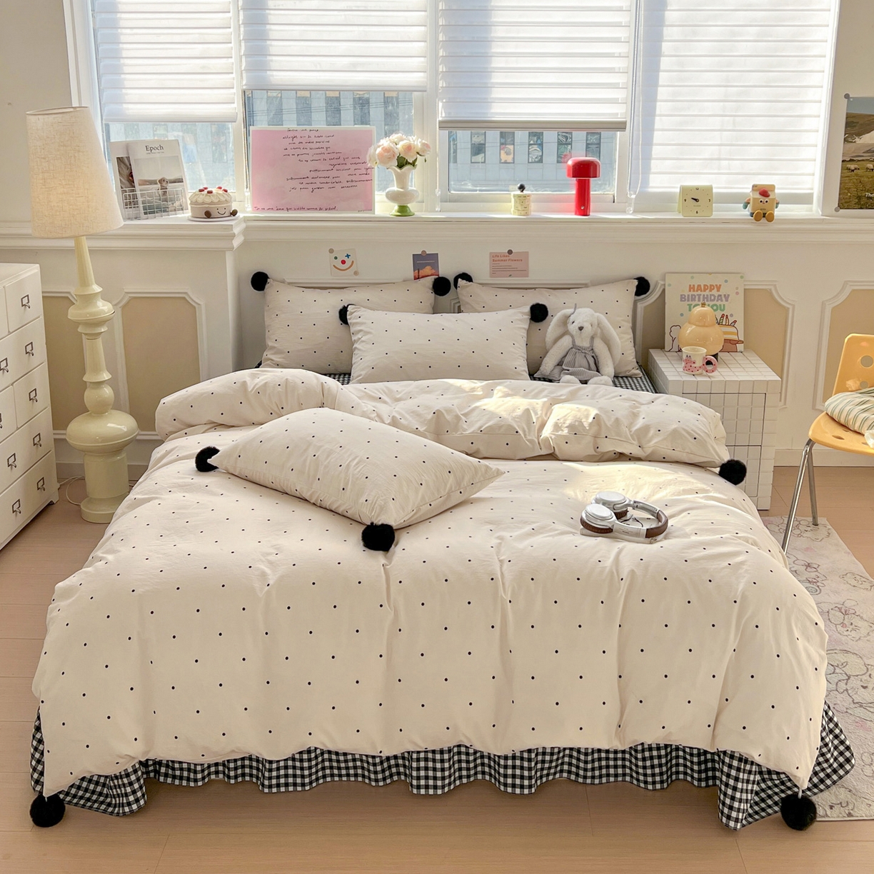 91家纺网 家纺一手货源 找家纺 富米莱（原臻工厂） 2026新款水洗棉波点黑格球球绝绝子床盖床裙四裙套 波点-米白