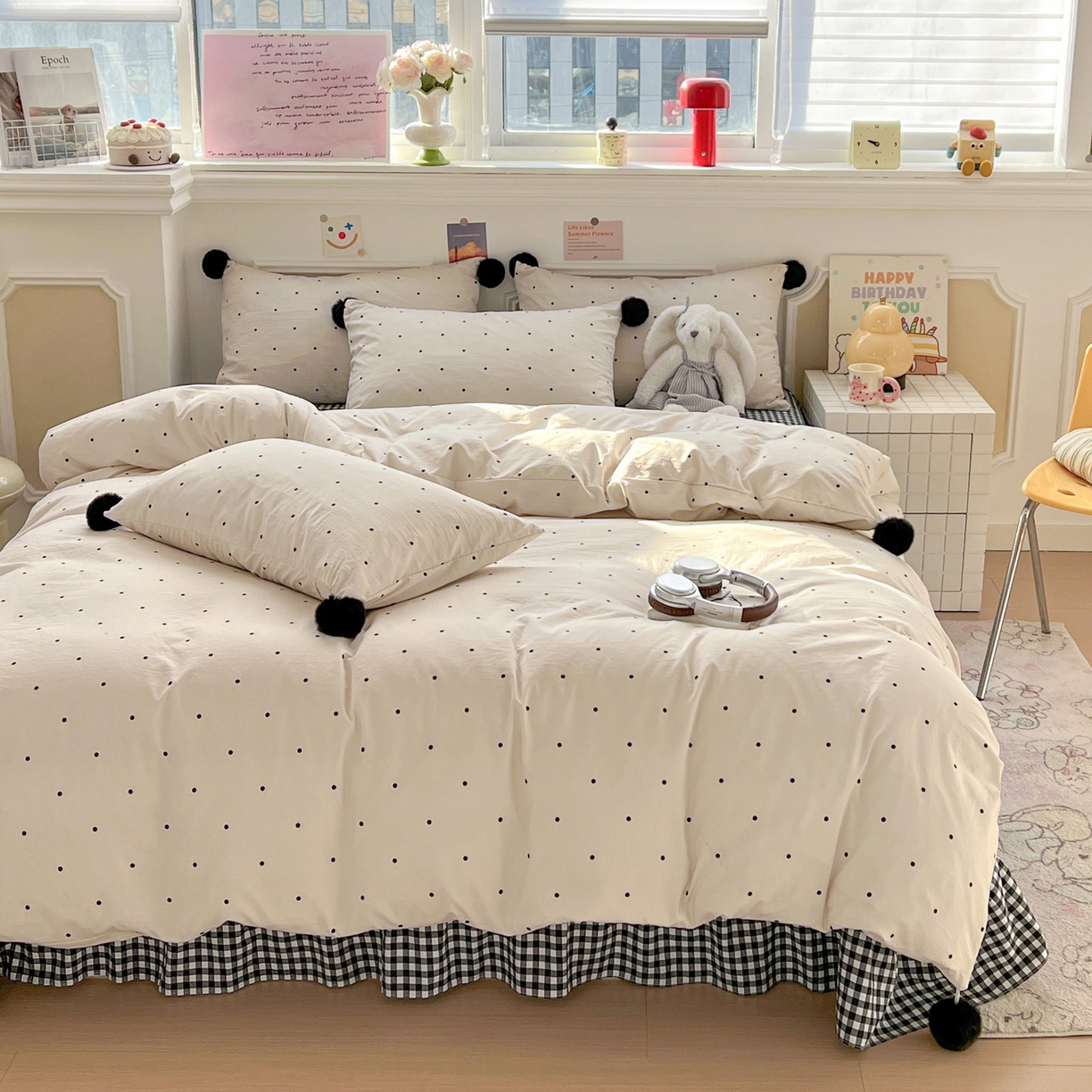 91家纺网 家纺一手货源 找家纺 富米莱（原臻工厂） 2026新款水洗棉波点黑格球球绝绝子床盖床裙四裙套 波点-米白