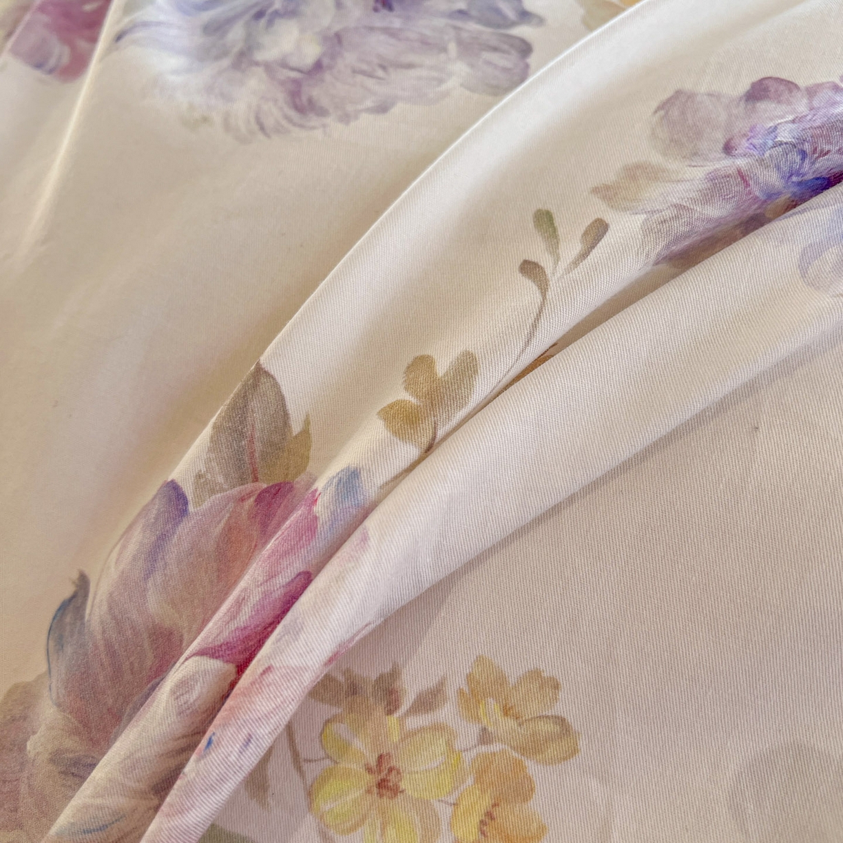 91家纺网 家纺一手货源 找家纺 卧趣家纺 2026新款纯棉花卉系列全棉印花四件套 嘉卉-紫