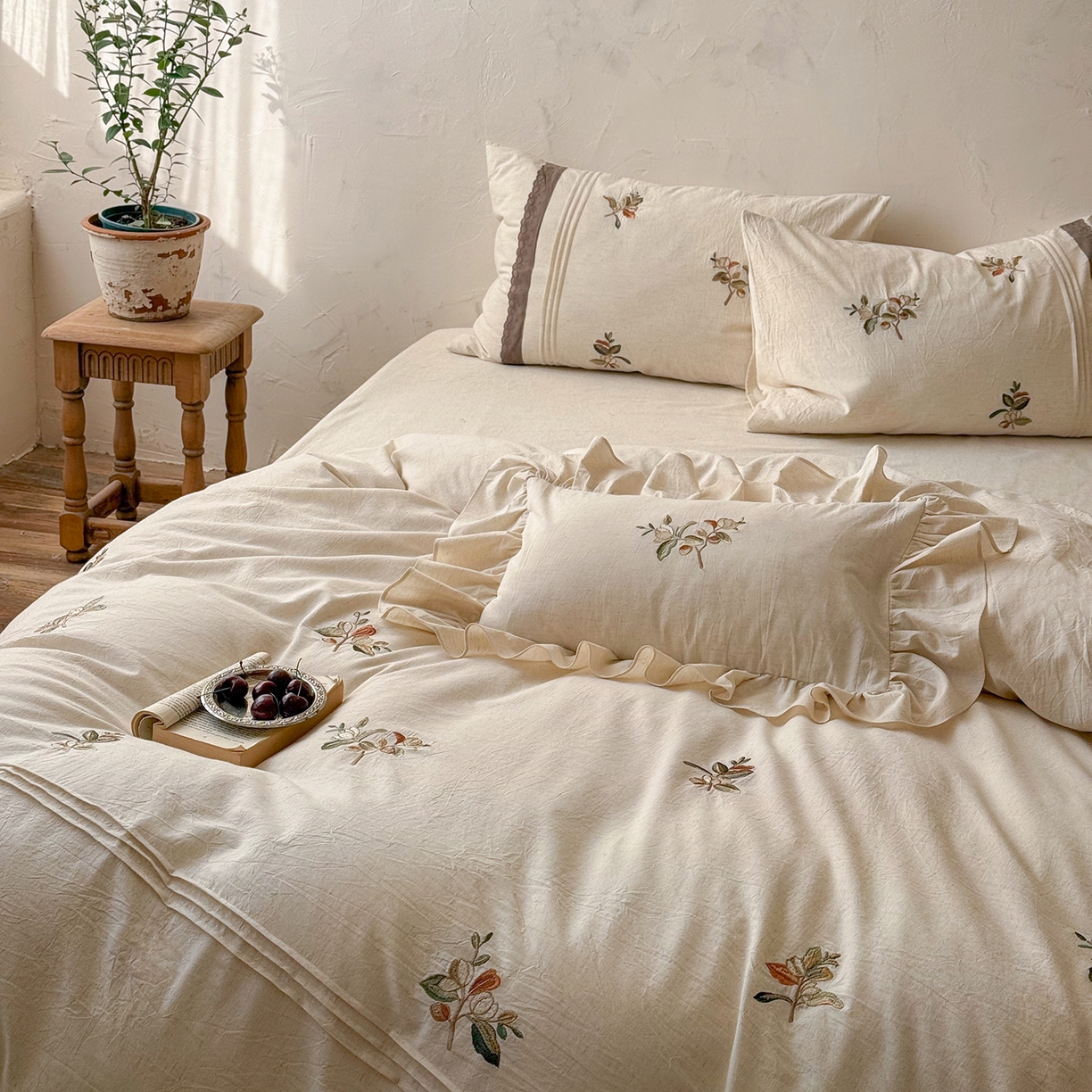 91家纺网 家纺一手货源 找家纺 （总）鹿班家居 2026春季新品色织棉麻精密刺绣系列四件套-秋桉花信（标准会员-20元）