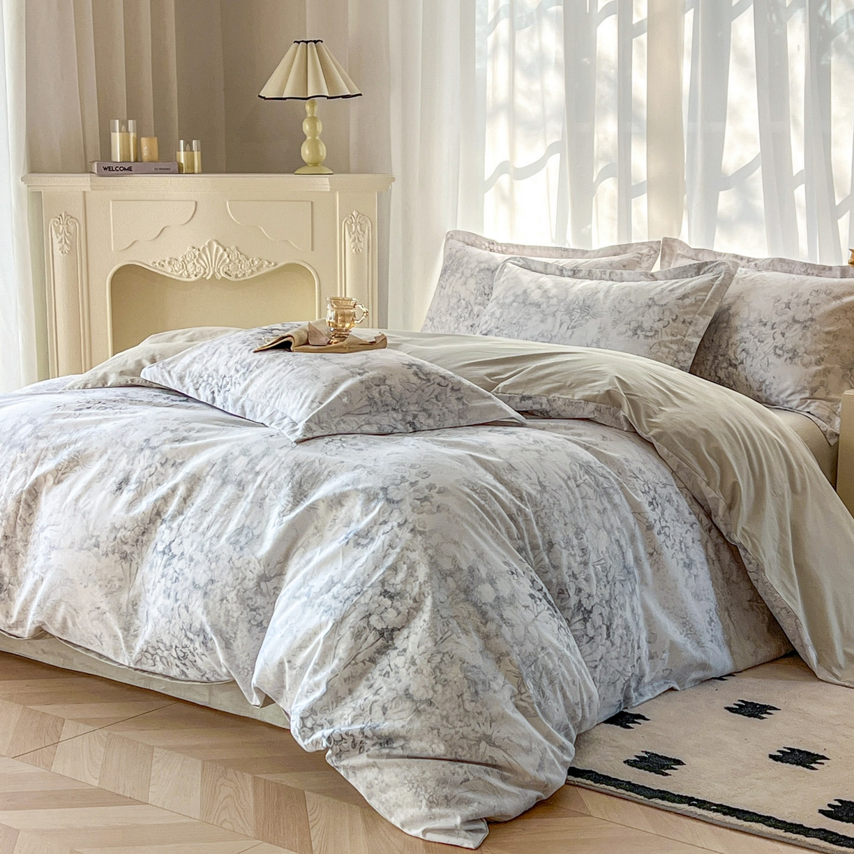 91家纺网 家纺一手货源 找家纺 卧趣家纺 2026新款纯棉花卉系列全棉印花四件套 清珞-灰