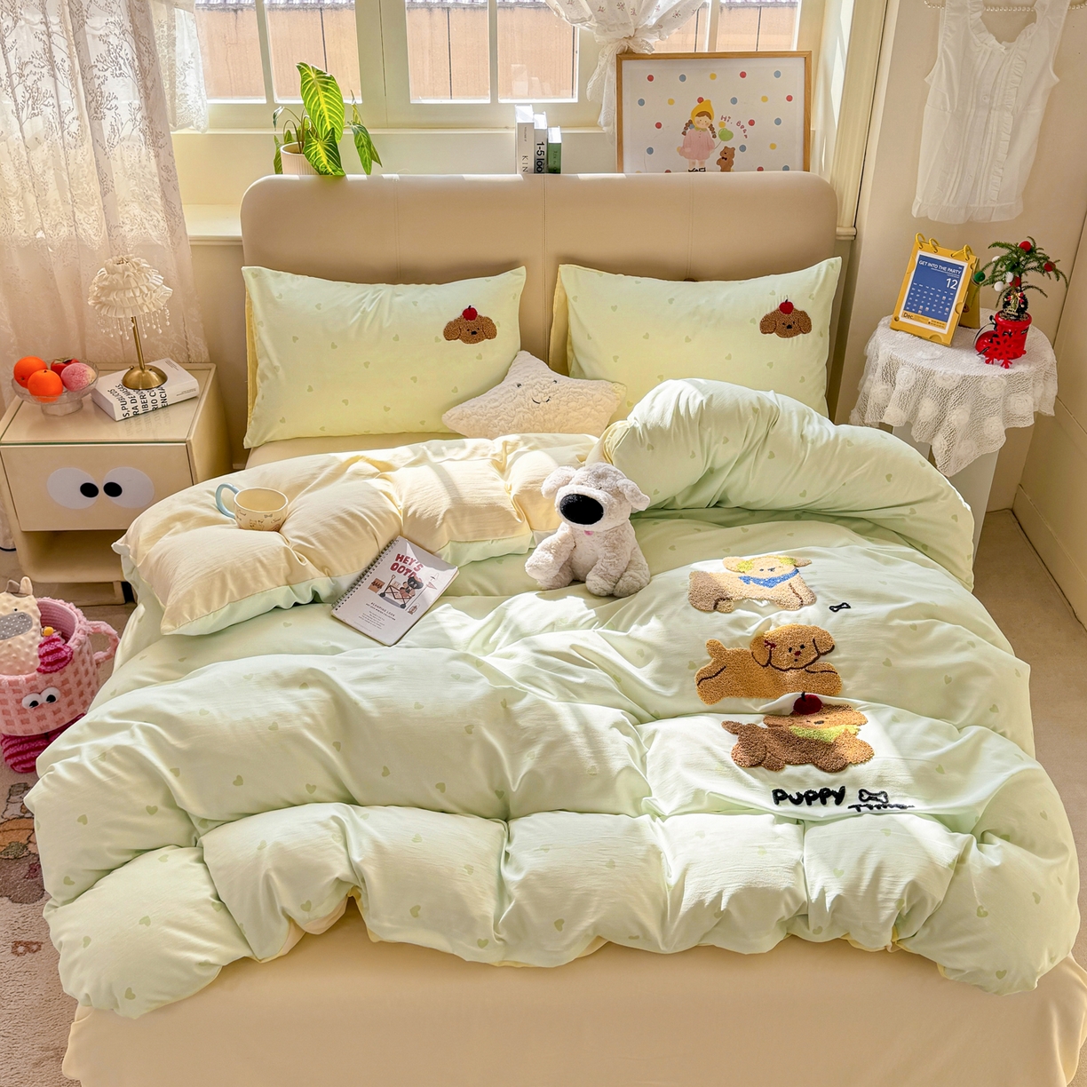 91家纺网 家纺一手货源 找家纺 暖芯优选 2026新款小红书热款混搭风毛巾绣床上用品四件套韩版学生三件套 伙伴狗