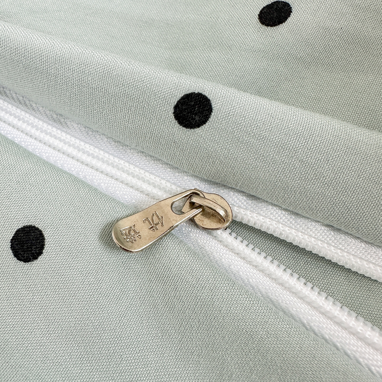 91家纺网 家纺一手货源 找家纺 （总）暖芯优选 2026新款混搭圆点啵啵毛球款四件套学生三件套-小红书推荐