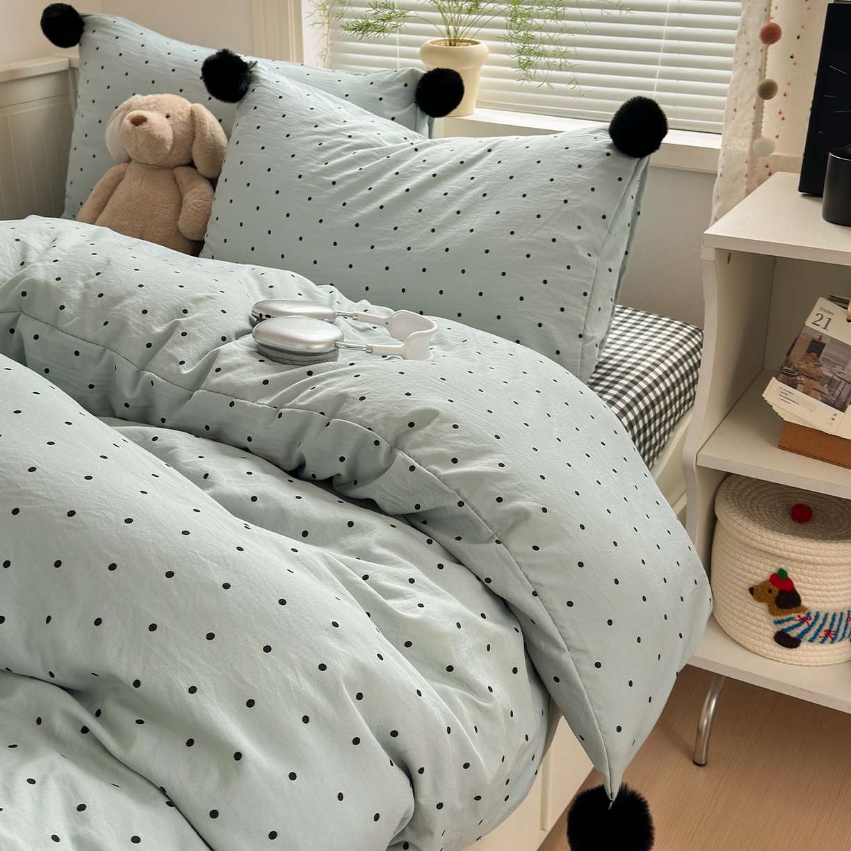 91家纺网 家纺一手货源 找家纺 暖芯优选 2026新款混搭圆点啵啵毛球款四件套学生三件套-小红书推荐 圆点啵啵-水绿