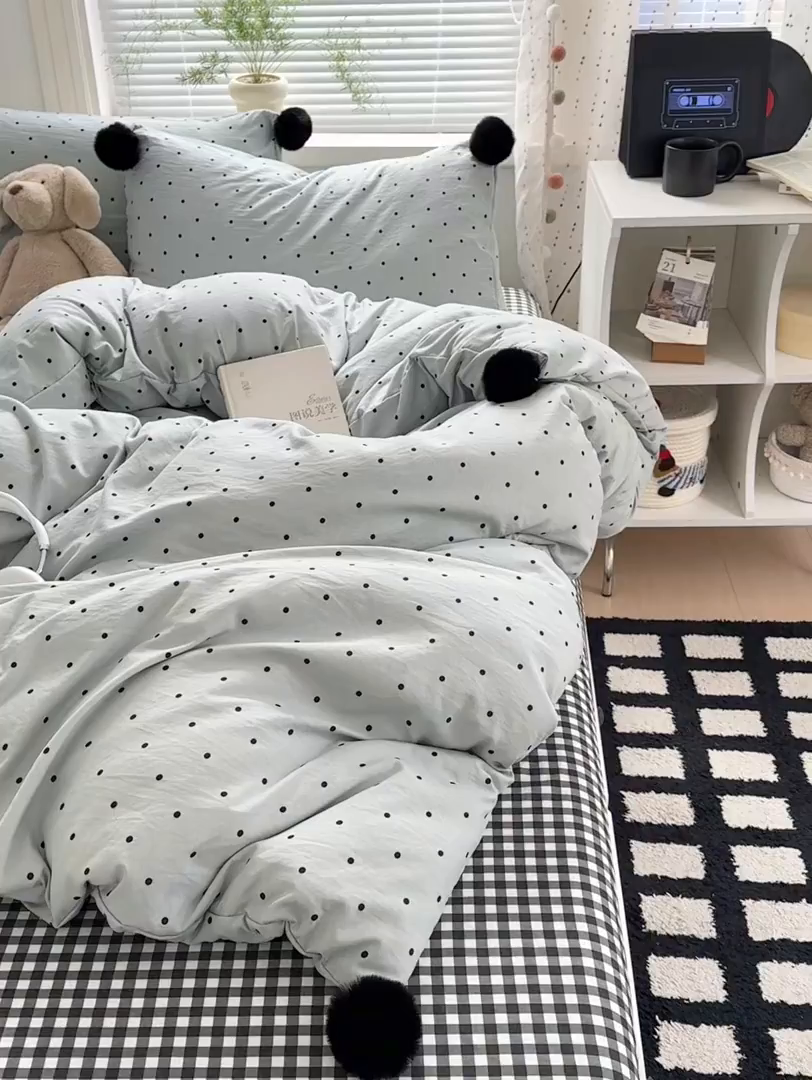 91家纺网 家纺一手货源 找家纺 暖芯优选 2026新款混搭圆点啵啵毛球款四件套学生三件套-小红书推荐 圆点啵啵-水绿