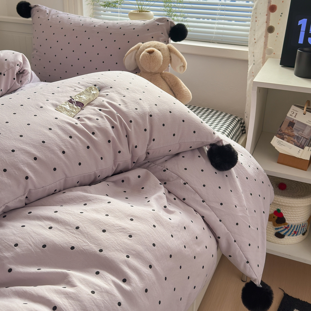 91家纺网 家纺一手货源 找家纺 暖芯优选 2026新款混搭圆点啵啵毛球款四件套学生三件套-小红书推荐 圆点啵啵-淡紫