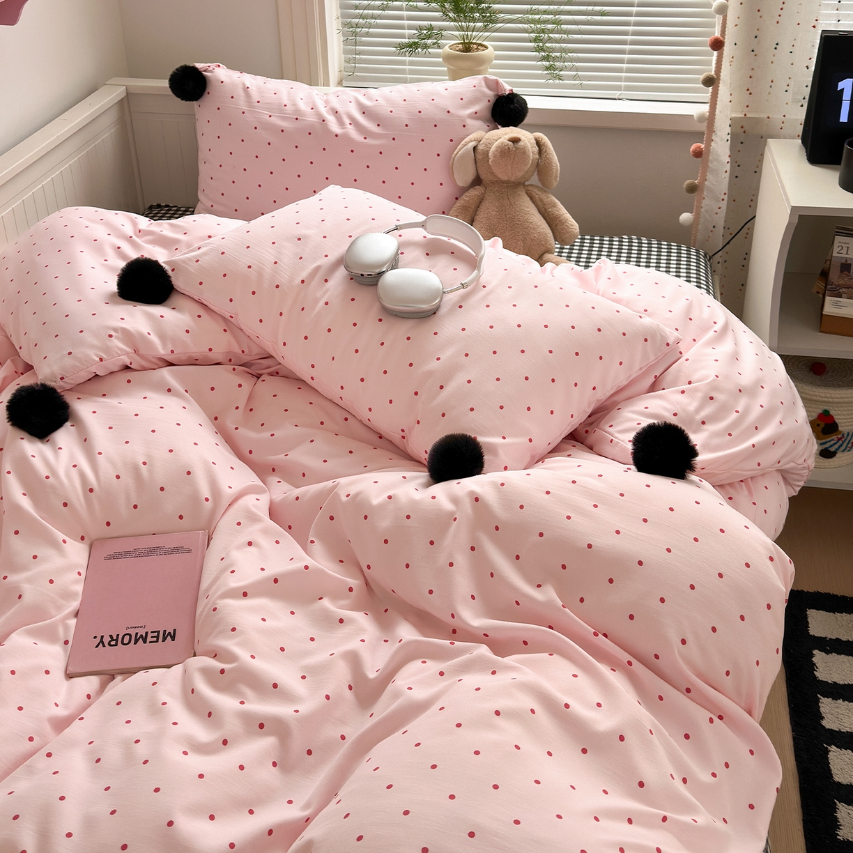 91家纺网 家纺一手货源 找家纺 暖芯优选 2026新款混搭圆点啵啵毛球款四件套学生三件套-小红书推荐 圆点啵啵-粉