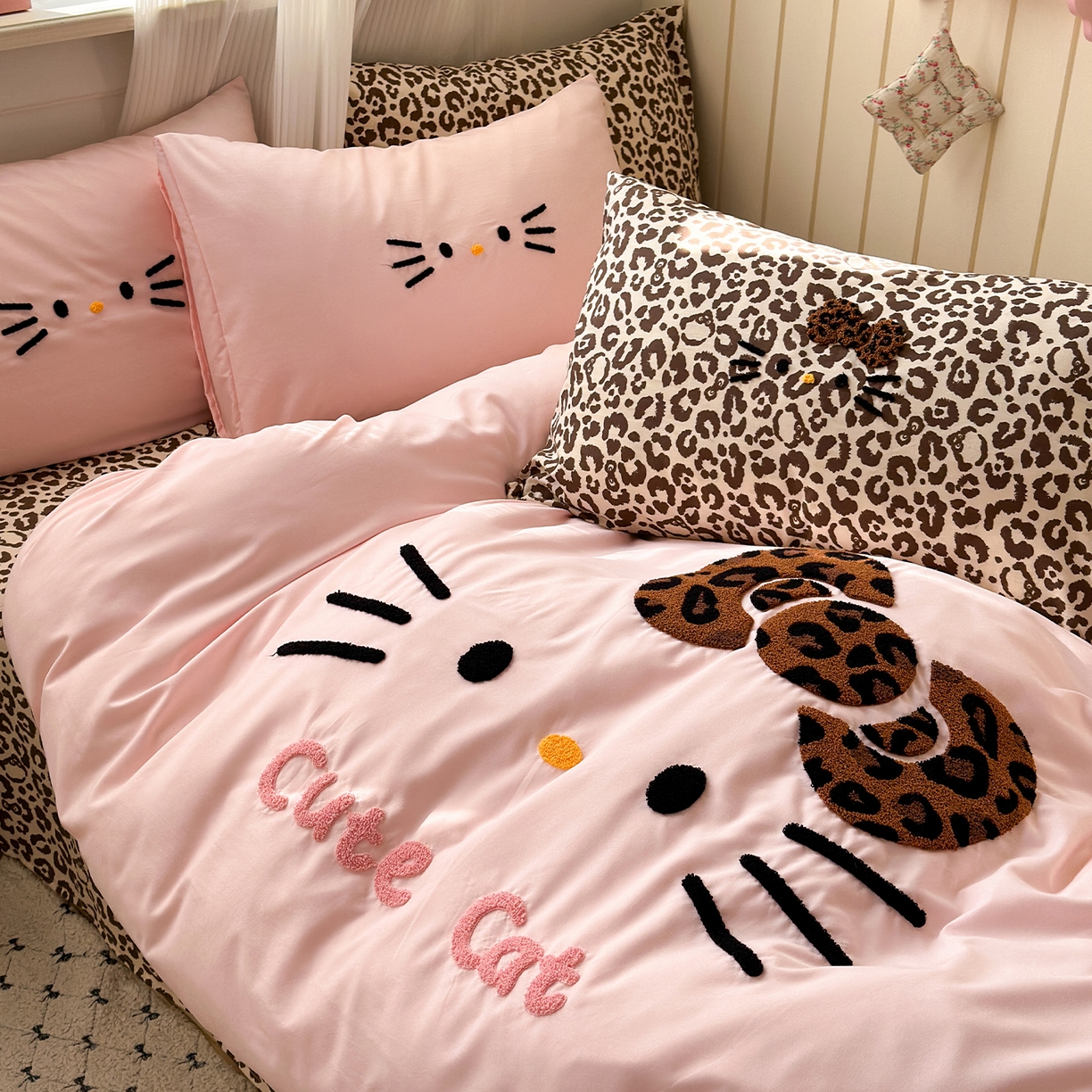 暖芯优选 2026新款网红热款豹纹kitty毛巾绣床上四件套学生三件套 豹纹kitty-粉