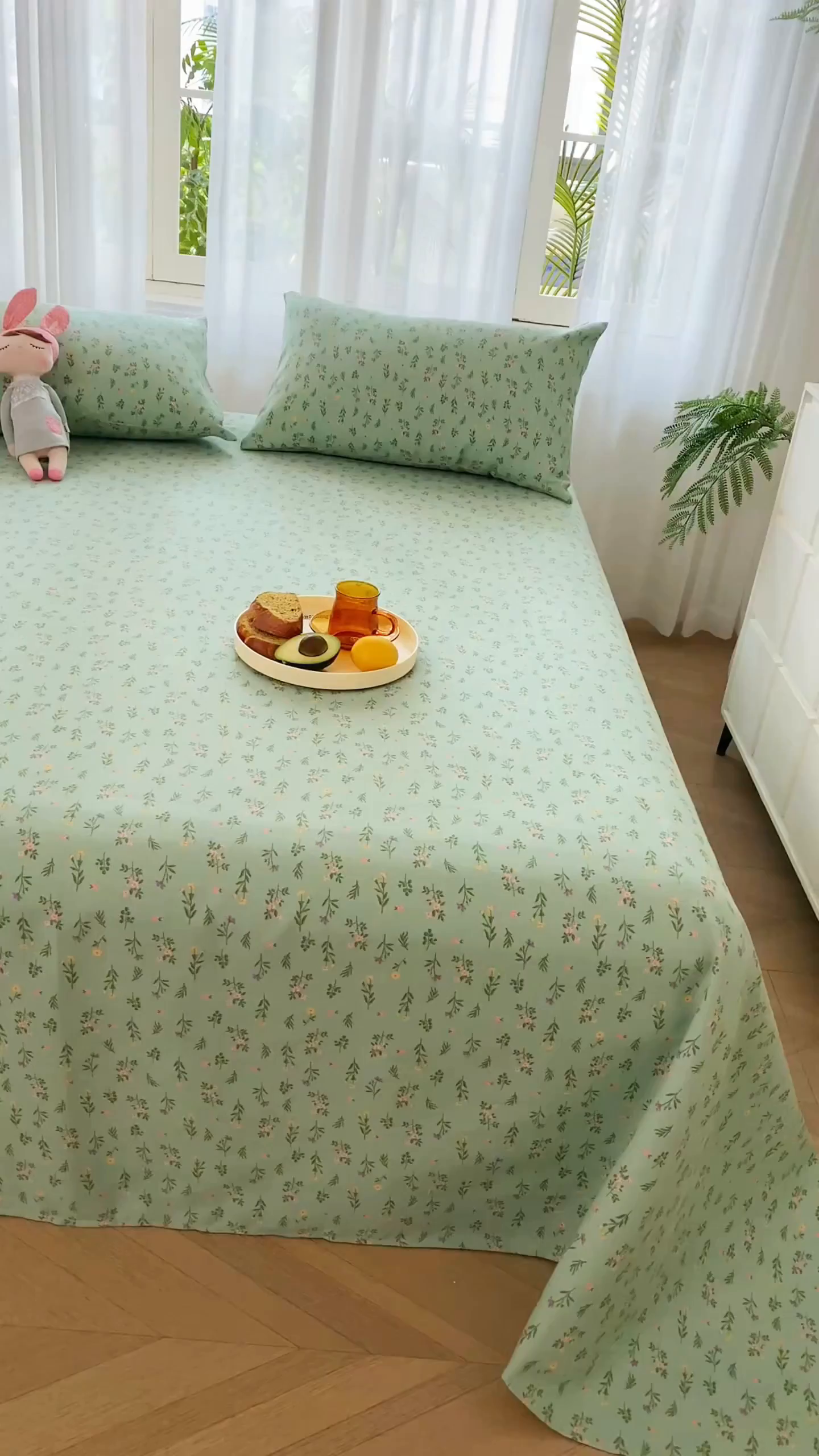 91家纺网 家纺一手货源 找家纺 爱彼家纺 2026新款原棉老粗布烫画老粗布印花系列单床单凉席席子三件套 春满园