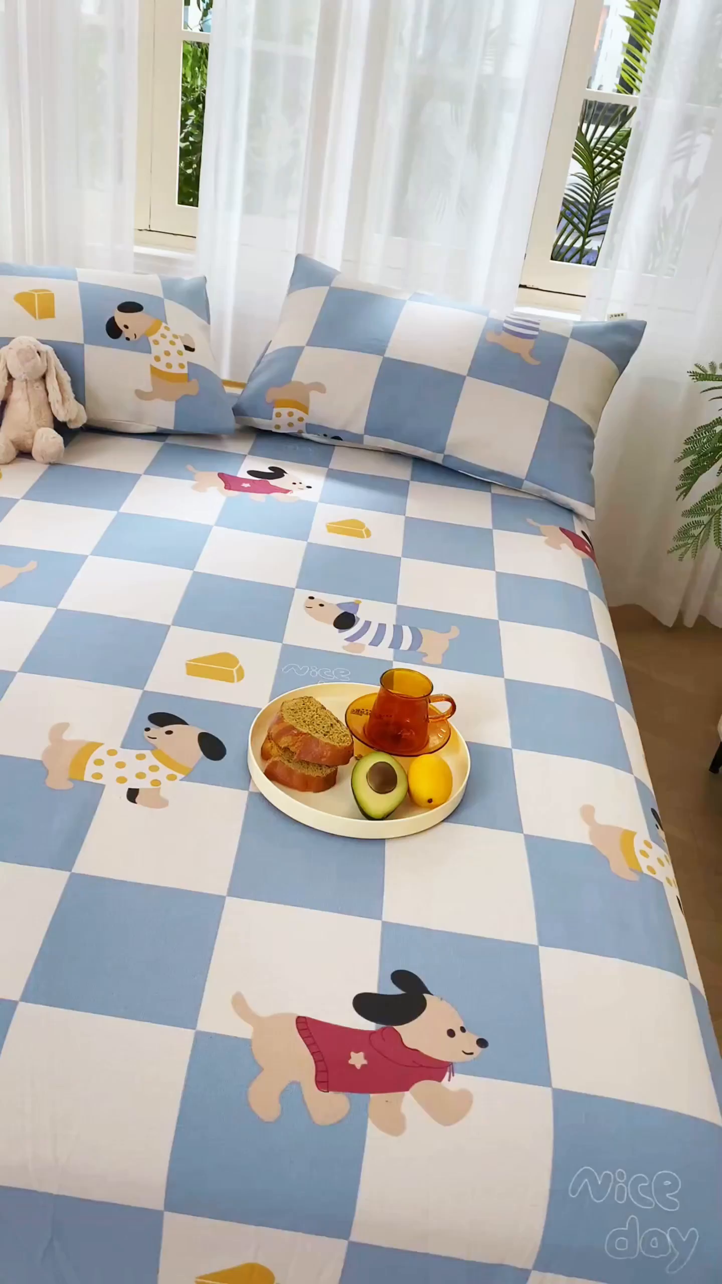 91家纺网 家纺一手货源 找家纺 爱彼家纺 2026新款原棉老粗布烫画老粗布印花系列单床单凉席席子三件套 腊肠狗-蓝