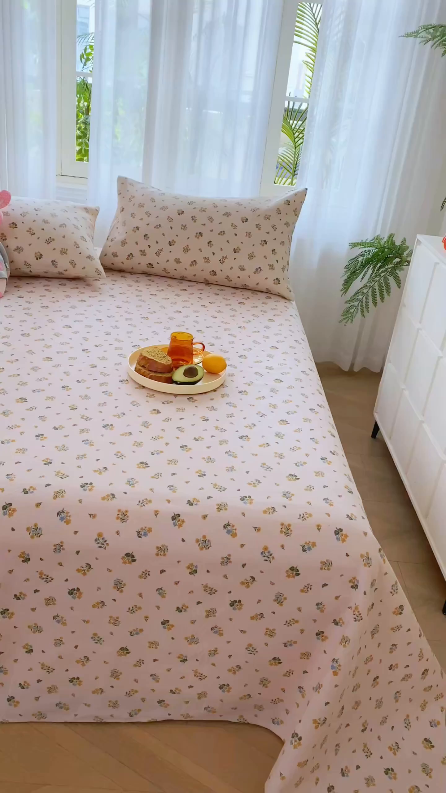 91家纺网 家纺一手货源 找家纺 爱彼家纺 2026新款原棉老粗布烫画老粗布印花系列单床单凉席席子三件套 清新碎花