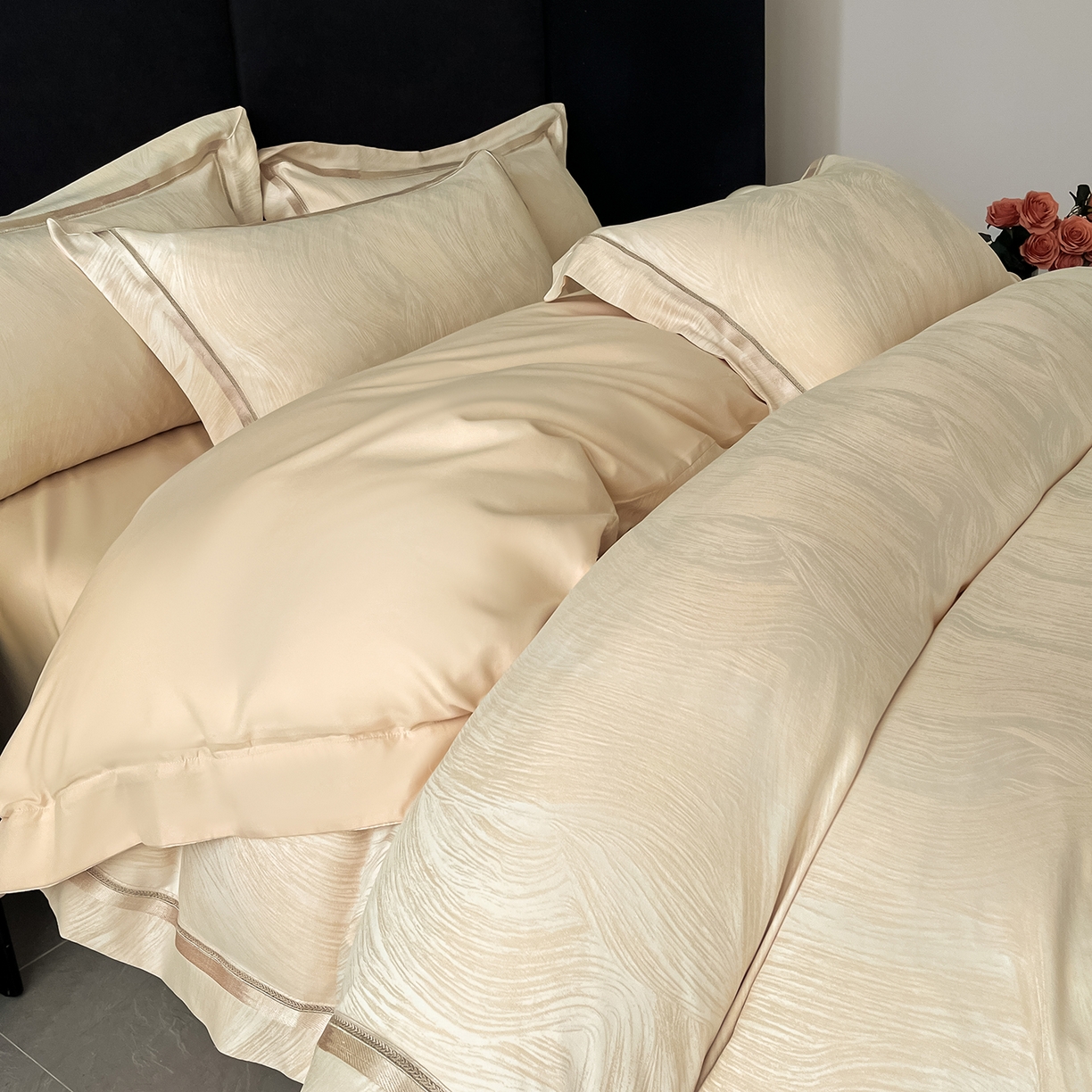 91家纺网 家纺一手货源 找家纺 置顶家纺 2026新款摩登天空亲肤磨毛提花系列四件套 摩登天空-浅香槟