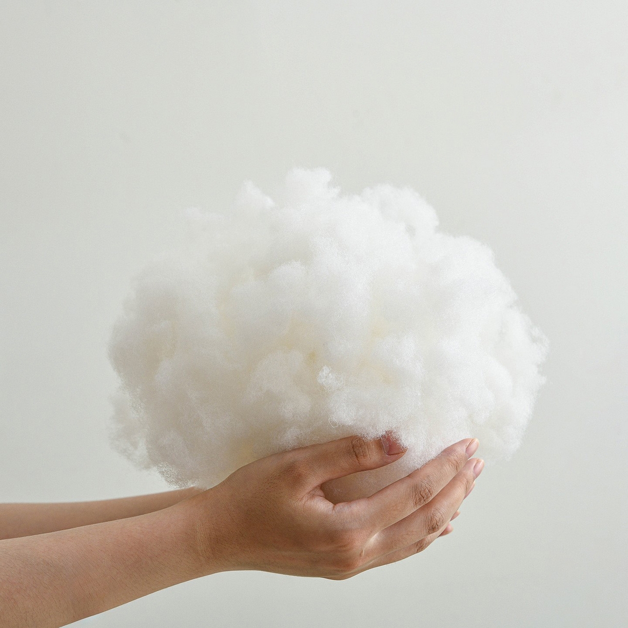 91家纺网 家纺一手货源 找家纺 美达人 2026新款高克重肌理麻靠枕纽扣床头靠枕靠垫 大气灰