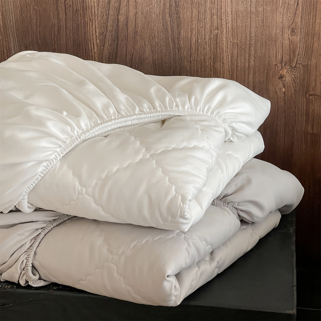 91家纺网 家纺一手货源 找家纺 （总）三味舒屋 2026新款三防功能夹棉床笠床垫保护罩（严格控价：券后135/155/165）