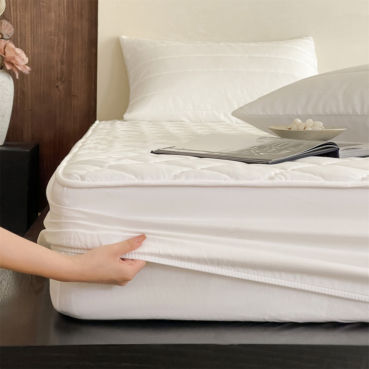 91家纺网 家纺一手货源 找家纺 三味舒屋 2026新款三防功能夹棉床笠床垫保护罩（严格控价：券后135/155/165） 纯净白