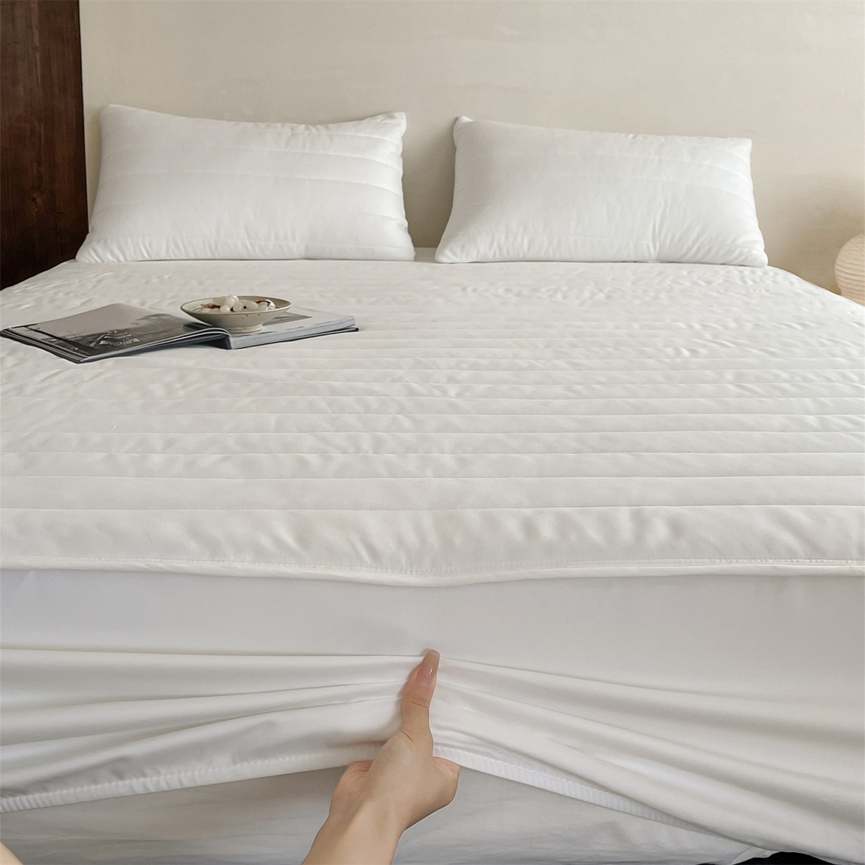 91家纺网 家纺一手货源 找家纺 三味舒屋 2026新款三防功能夹棉床笠床垫保护罩（严格控价：券后135/155/165） 净月白