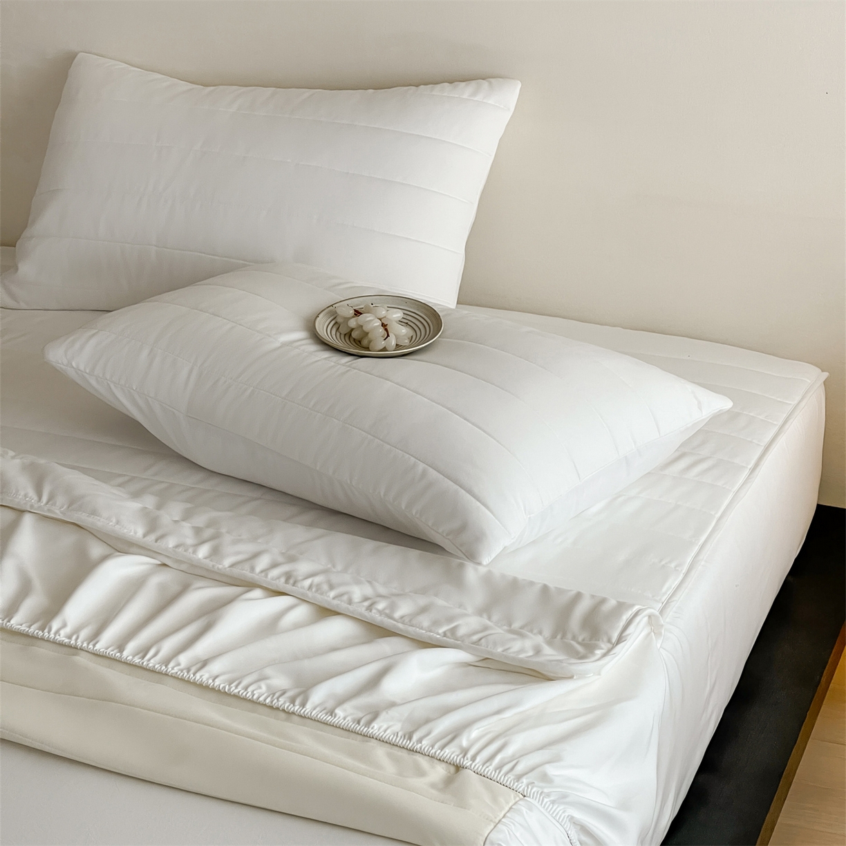 91家纺网 家纺一手货源 找家纺 三味舒屋 2026新款三防功能夹棉床笠床垫保护罩（严格控价：券后135/155/165） 净月白