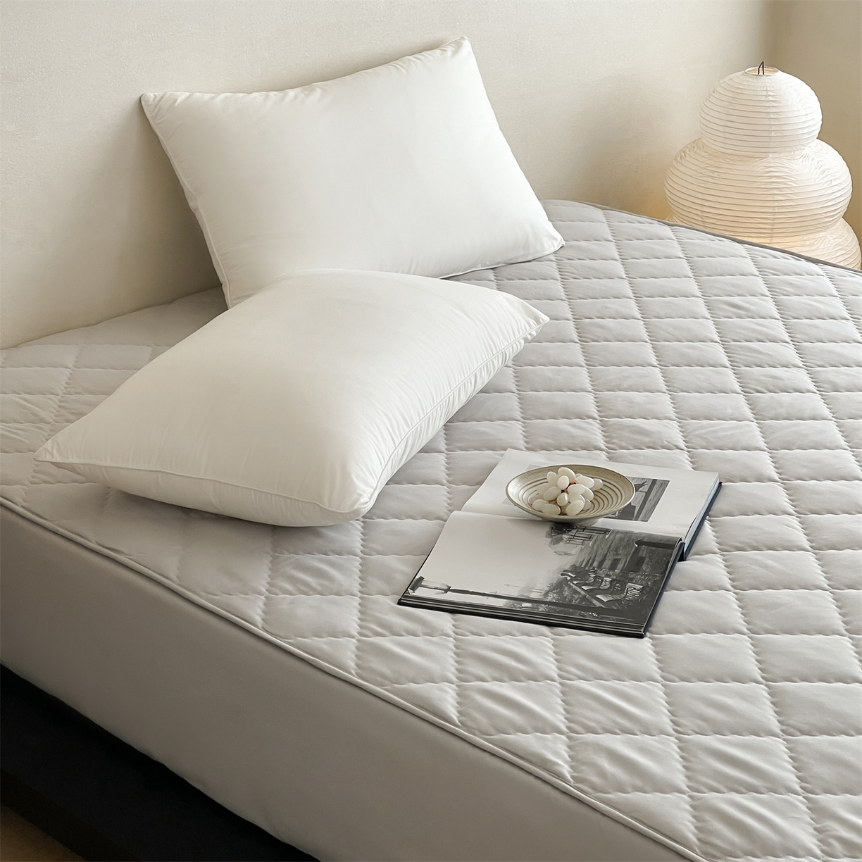 91家纺网 家纺一手货源 找家纺 三味舒屋 2026新款三防功能夹棉床笠床垫保护罩（严格控价：券后135/155/165） 雅致灰