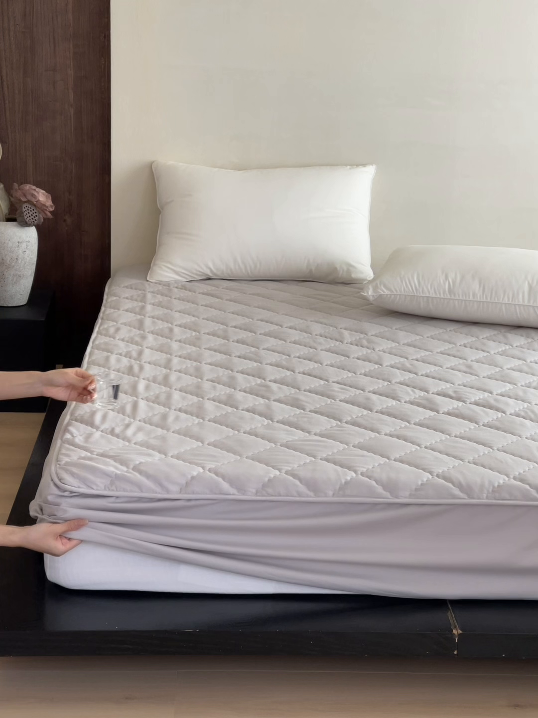 91家纺网 家纺一手货源 找家纺 三味舒屋 2026新款三防功能夹棉床笠床垫保护罩（严格控价：券后135/155/165） 雅致灰