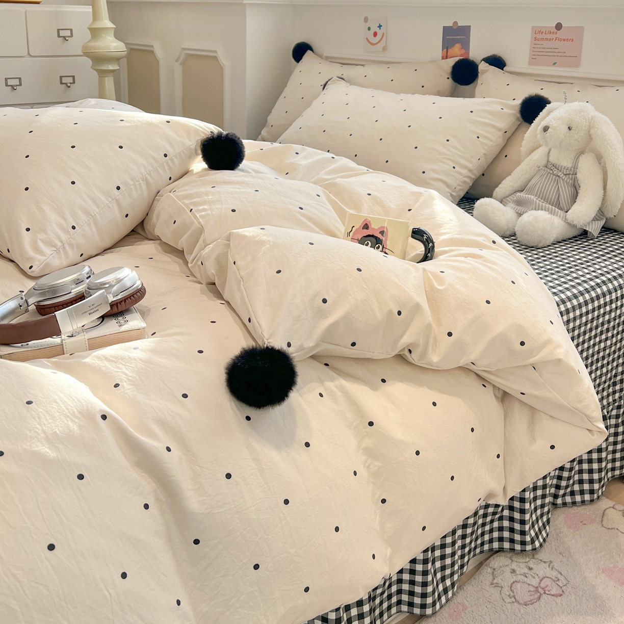 91家纺网 家纺一手货源 找家纺 富米莱（原臻工厂） 2026新款水洗棉波点黑格球球绝绝子床盖床裙四裙套 波点-米白