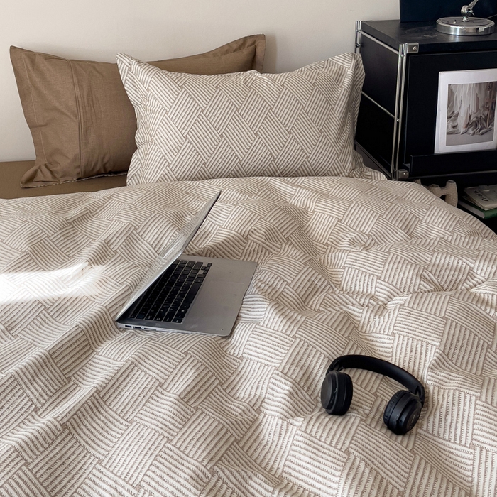 91家纺网 家纺一手货源 找家纺 盛馨家纺 2026新款全棉高支高密精梳棉北欧绅士风四件套纯棉床笠学生三件套 西西里