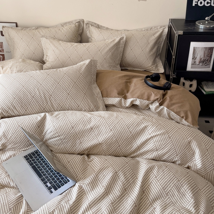 91家纺网 家纺一手货源 找家纺 盛馨家纺 2026新款全棉高支高密精梳棉北欧绅士风四件套纯棉床笠学生三件套 西西里