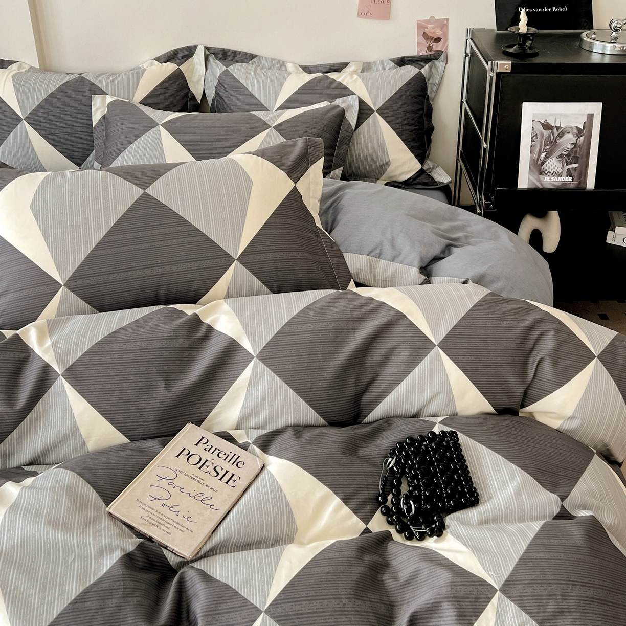 91家纺网 家纺一手货源 找家纺 盛馨家纺 2026新款全棉高支高密精梳棉北欧绅士风四件套纯棉床笠学生三件套 罗拉