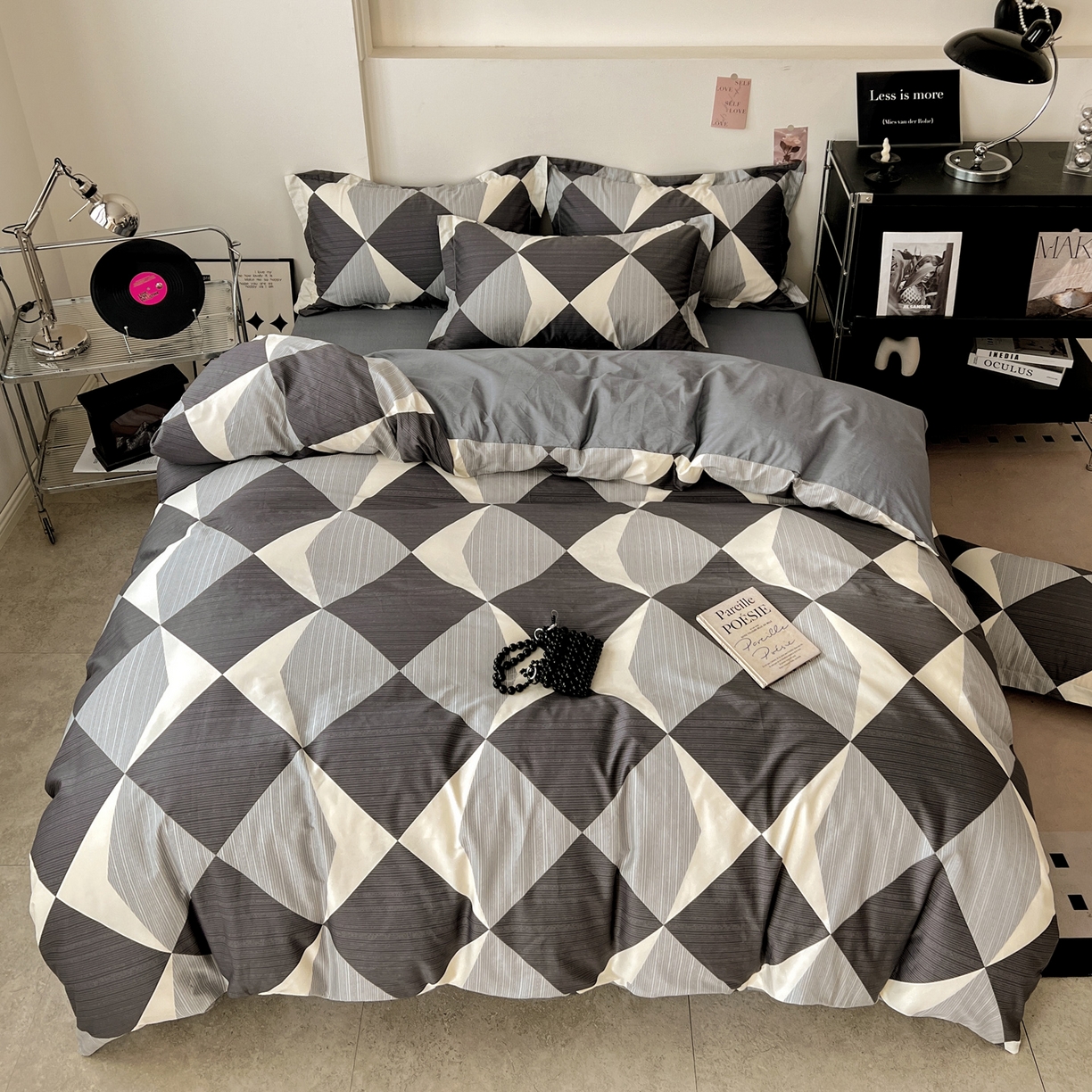 91家纺网 家纺一手货源 找家纺 盛馨家纺 2026新款全棉高支高密精梳棉北欧绅士风四件套纯棉床笠学生三件套 罗拉