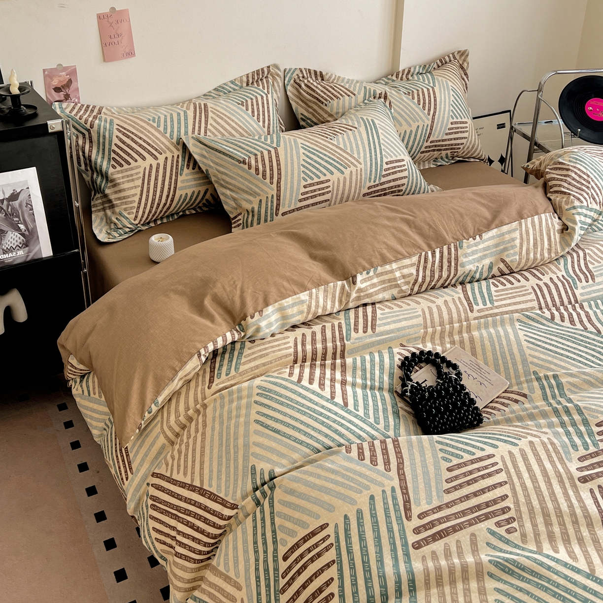 91家纺网 家纺一手货源 找家纺 盛馨家纺 2026新款全棉高支高密精梳棉北欧绅士风四件套纯棉床笠学生三件套 艾米