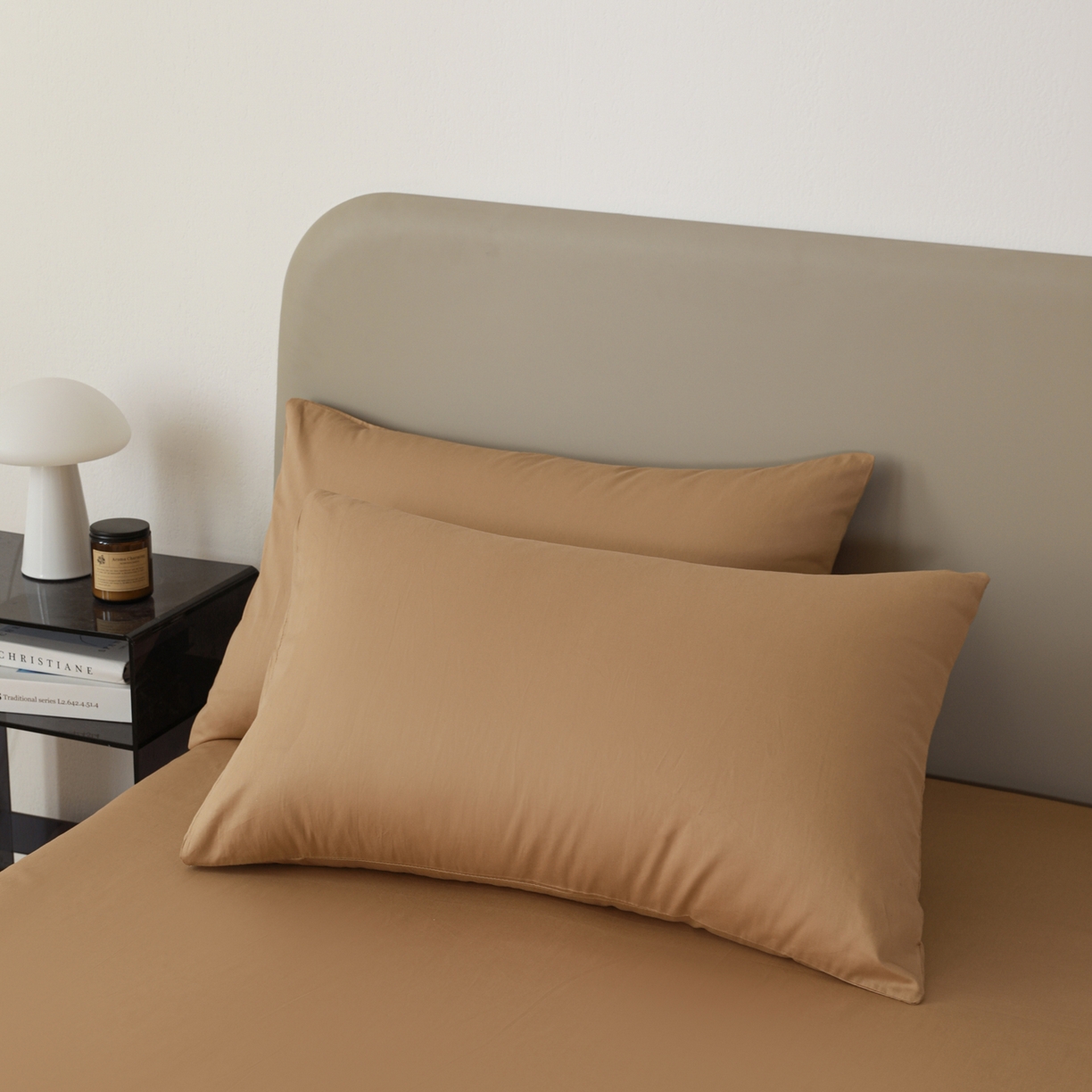 91家纺网 家纺一手货源 找家纺 盛馨家纺 2026新款40长绒棉ins美拉德色系纯色双拼全棉单品四件套单人纯色三件套 黄琉璃