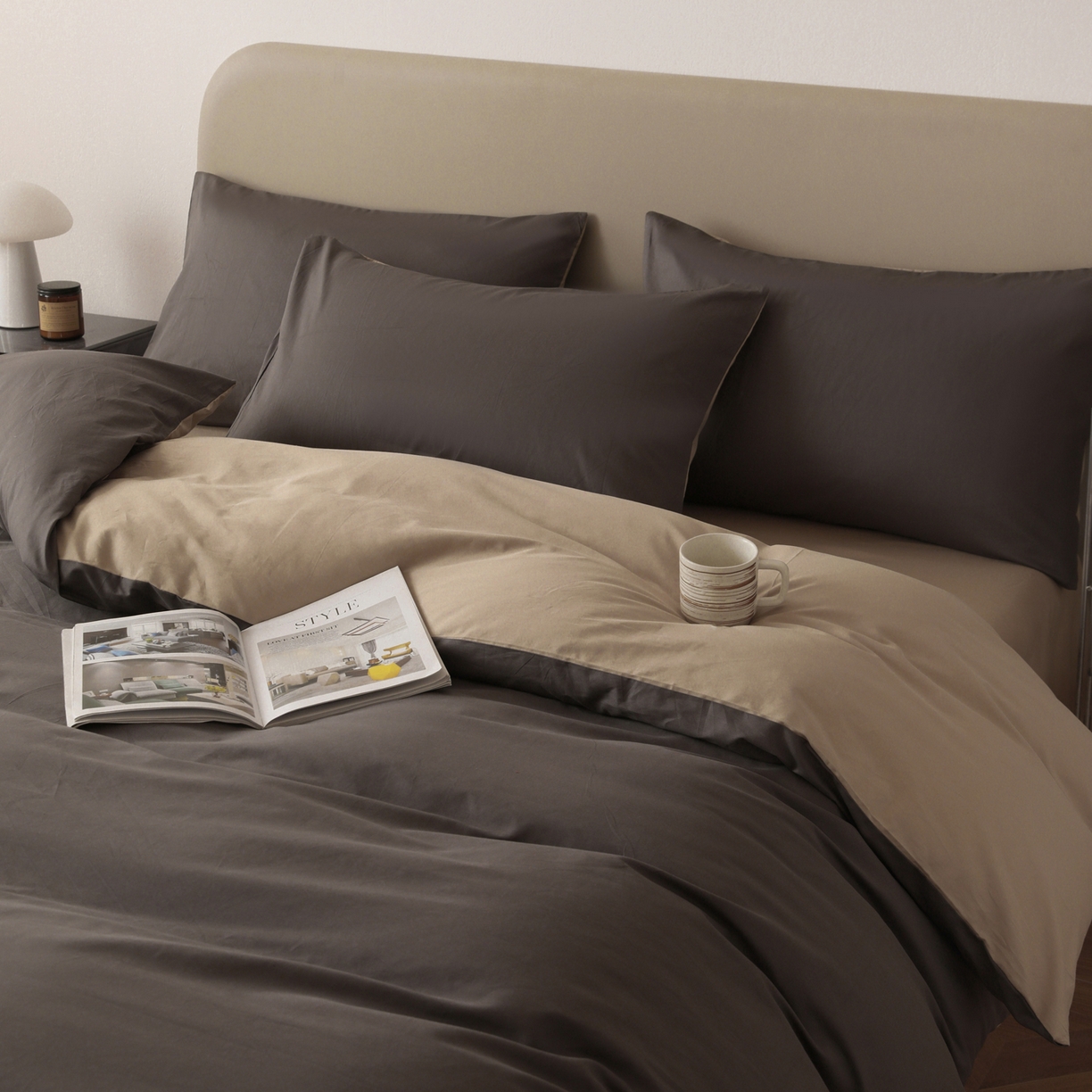 91家纺网 家纺一手货源 找家纺 盛馨家纺 2026新款40长绒棉ins美拉德色系纯色双拼全棉单品四件套单人纯色三件套 深麻灰+白茶