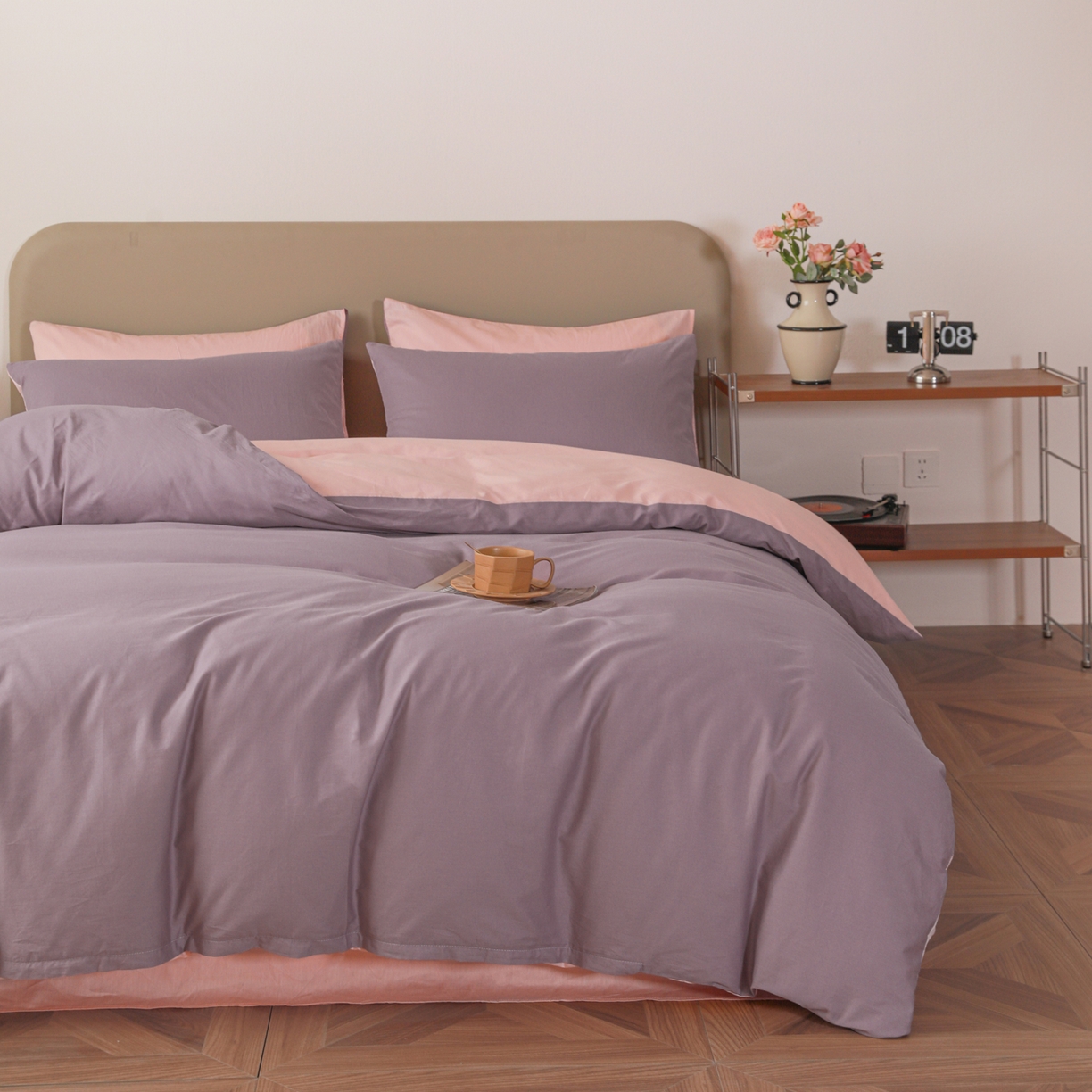 91家纺网 家纺一手货源 找家纺 盛馨家纺 2026新款40长绒棉ins美拉德色系纯色双拼全棉单品四件套单人纯色三件套 茄花紫+桃夭