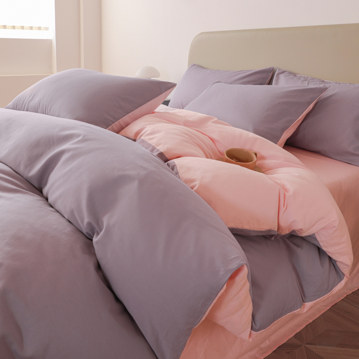 91家纺网 家纺一手货源 找家纺 盛馨家纺 2026新款40长绒棉ins美拉德色系纯色双拼全棉单品四件套单人纯色三件套 茄花紫+桃夭
