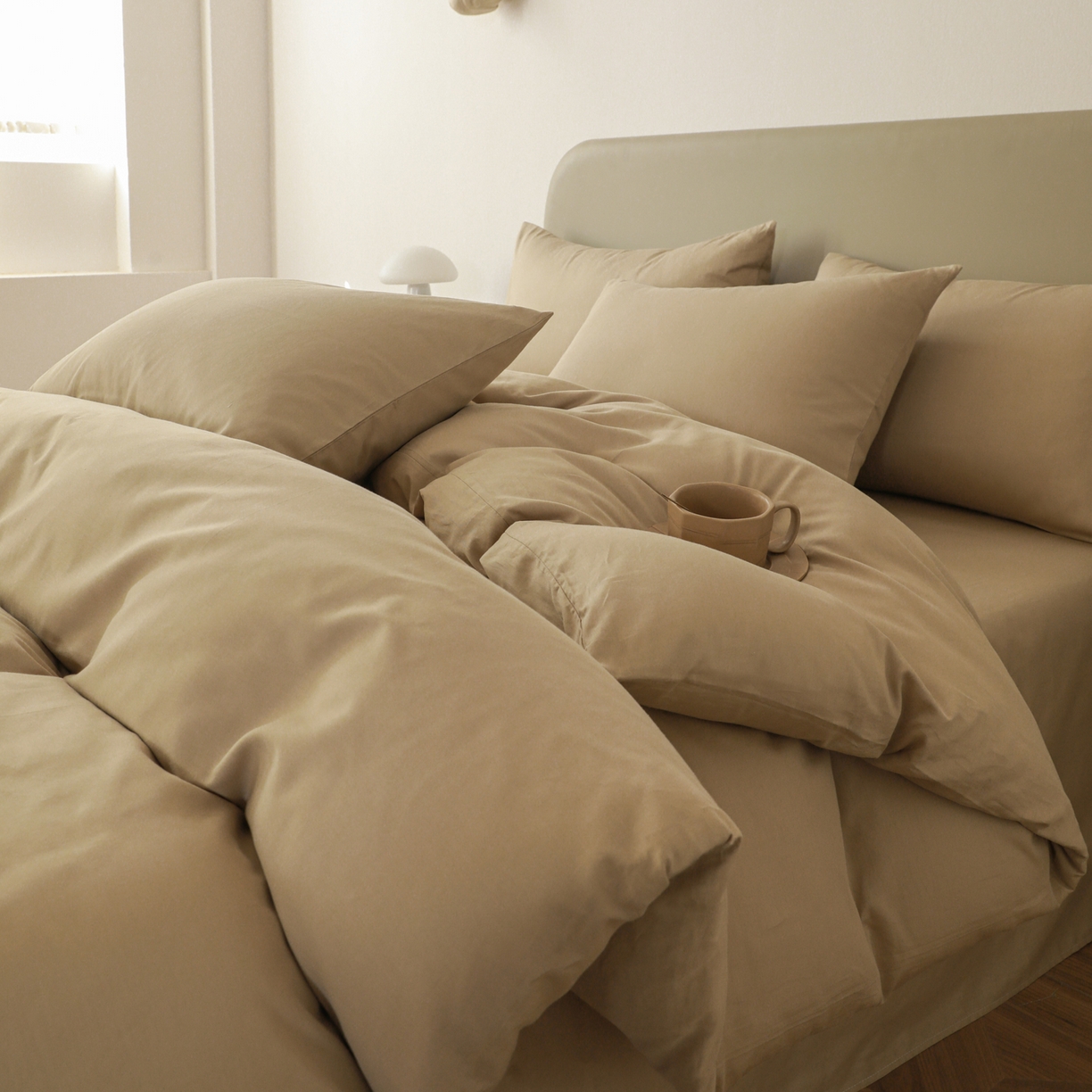 91家纺网 家纺一手货源 找家纺 盛馨家纺 2026新款40长绒棉ins美拉德色系纯色双拼全棉单品四件套单人纯色三件套 白茶