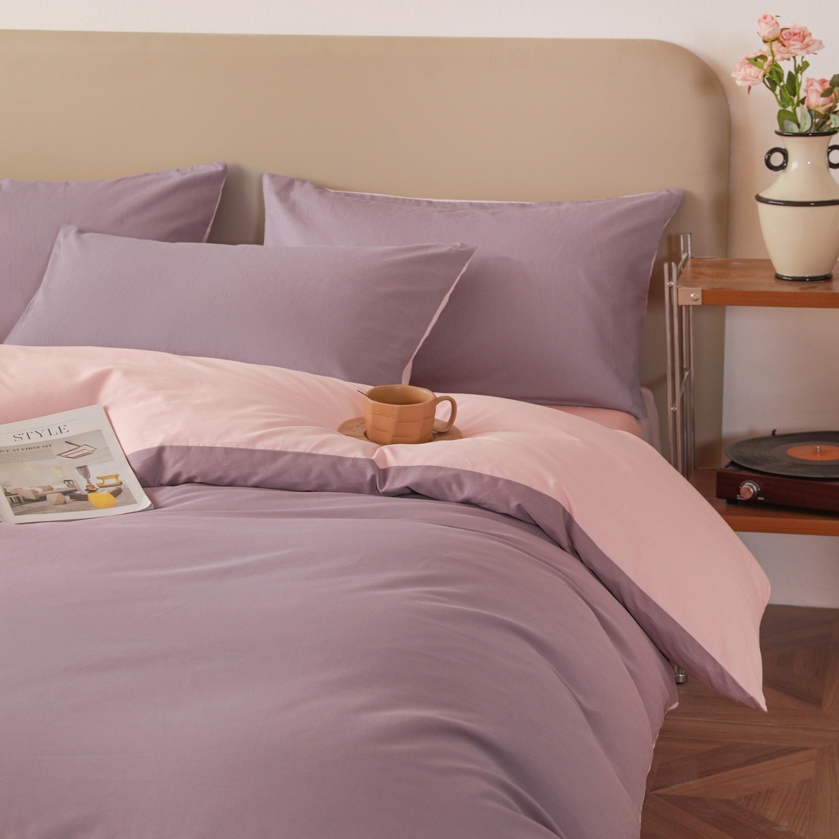 91家纺网 家纺一手货源 找家纺 盛馨家纺 2026新款40长绒棉ins美拉德色系纯色双拼全棉单品四件套单人纯色三件套 茄花紫+桃夭