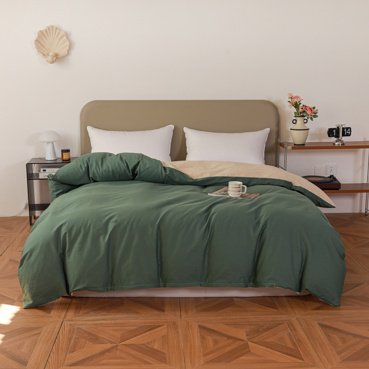 91家纺网 家纺一手货源 找家纺 盛馨家纺 2026新款40长绒棉ins美拉德色系纯色双拼全棉单品四件套单人纯色三件套 松绿+杏仁色