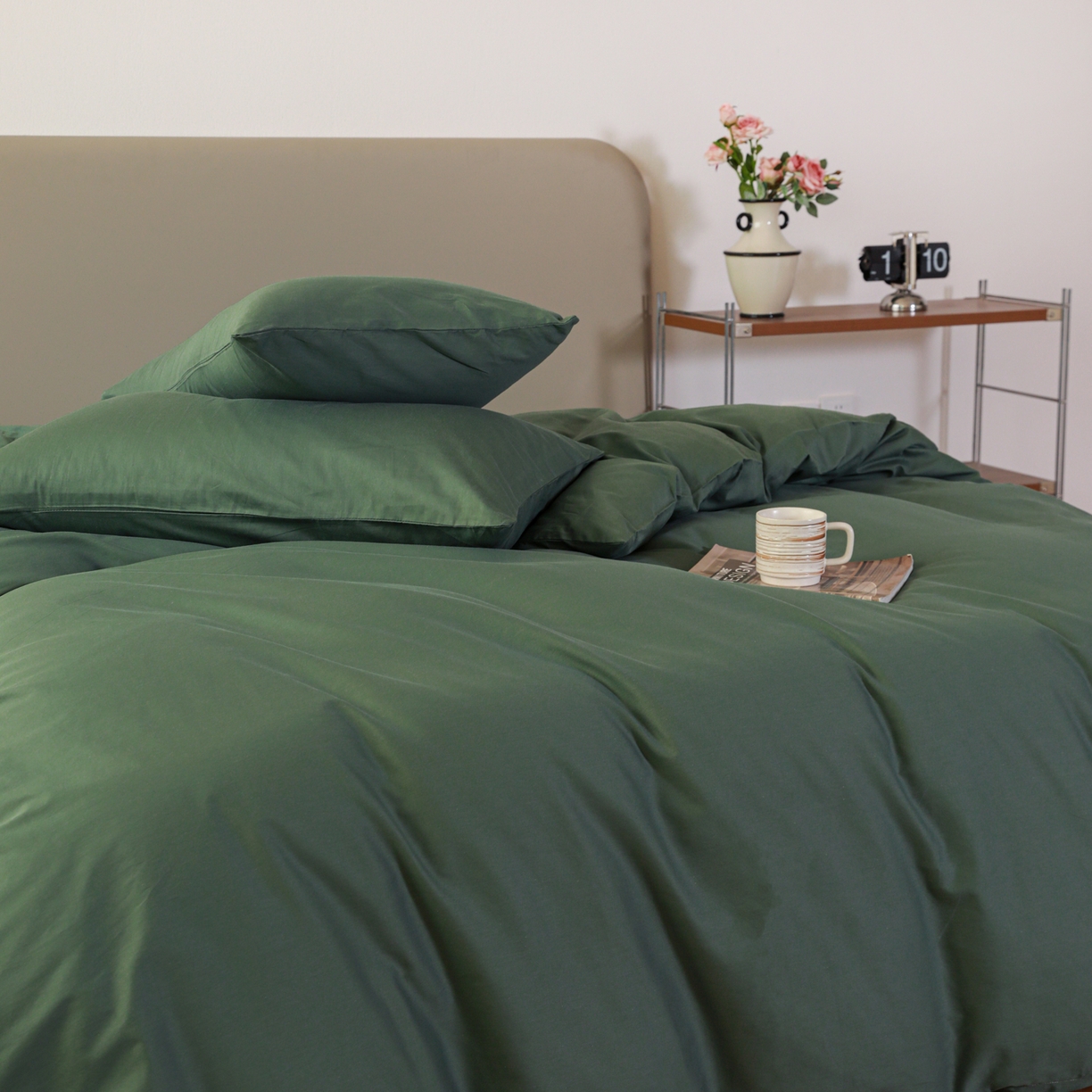 91家纺网 家纺一手货源 找家纺 盛馨家纺 2026新款40长绒棉ins美拉德色系纯色双拼全棉单品四件套单人纯色三件套 松绿